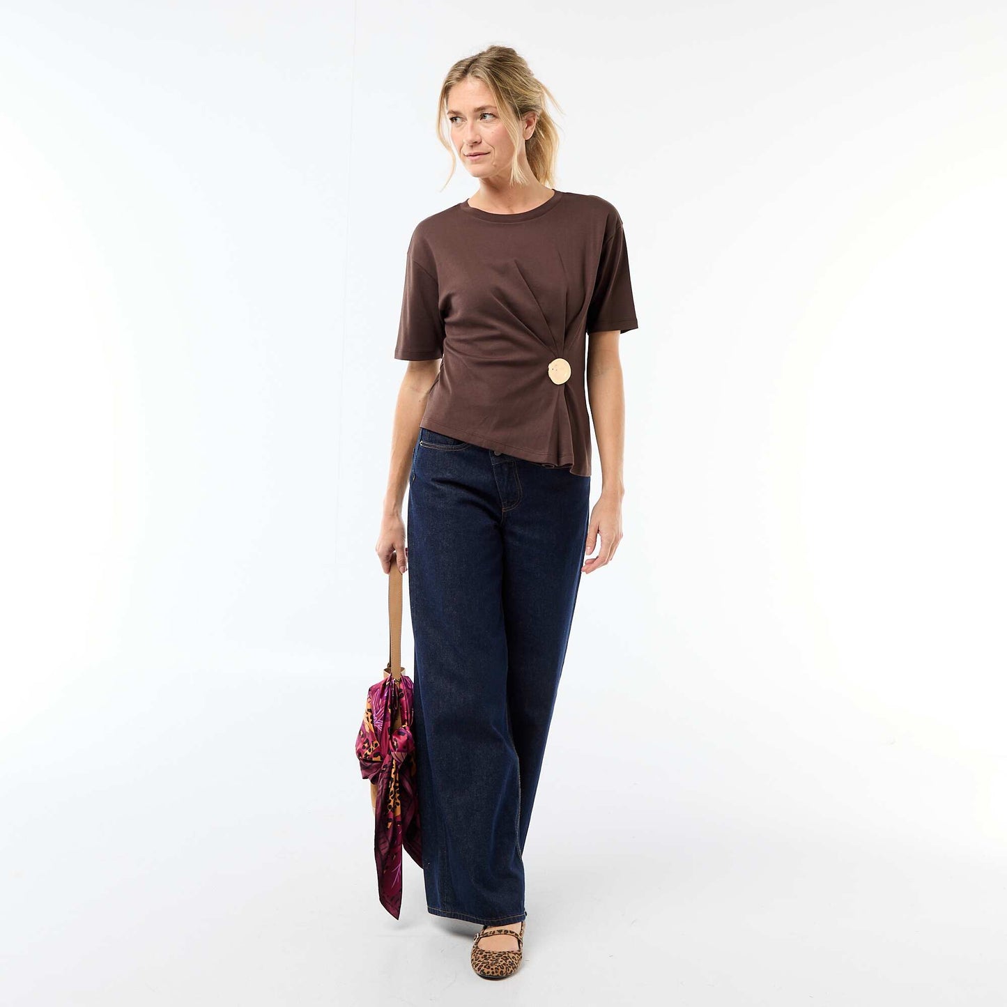 Draped Short-Sleeve T-Shirt with Costume Jewelry BROWN