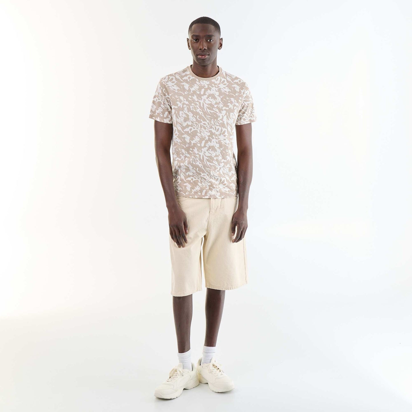 Short-sleeved graphic print T-shirt BEIGE