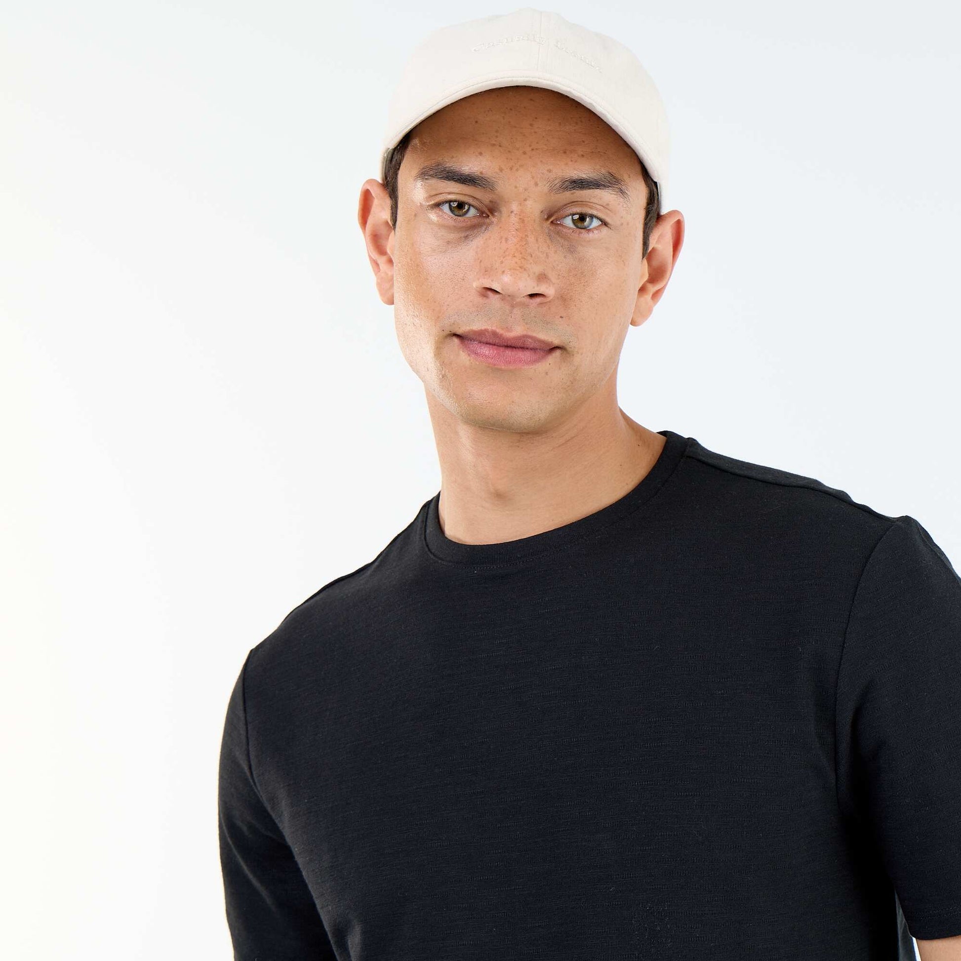 Plain Short-Sleeved T-Shirt BLACK