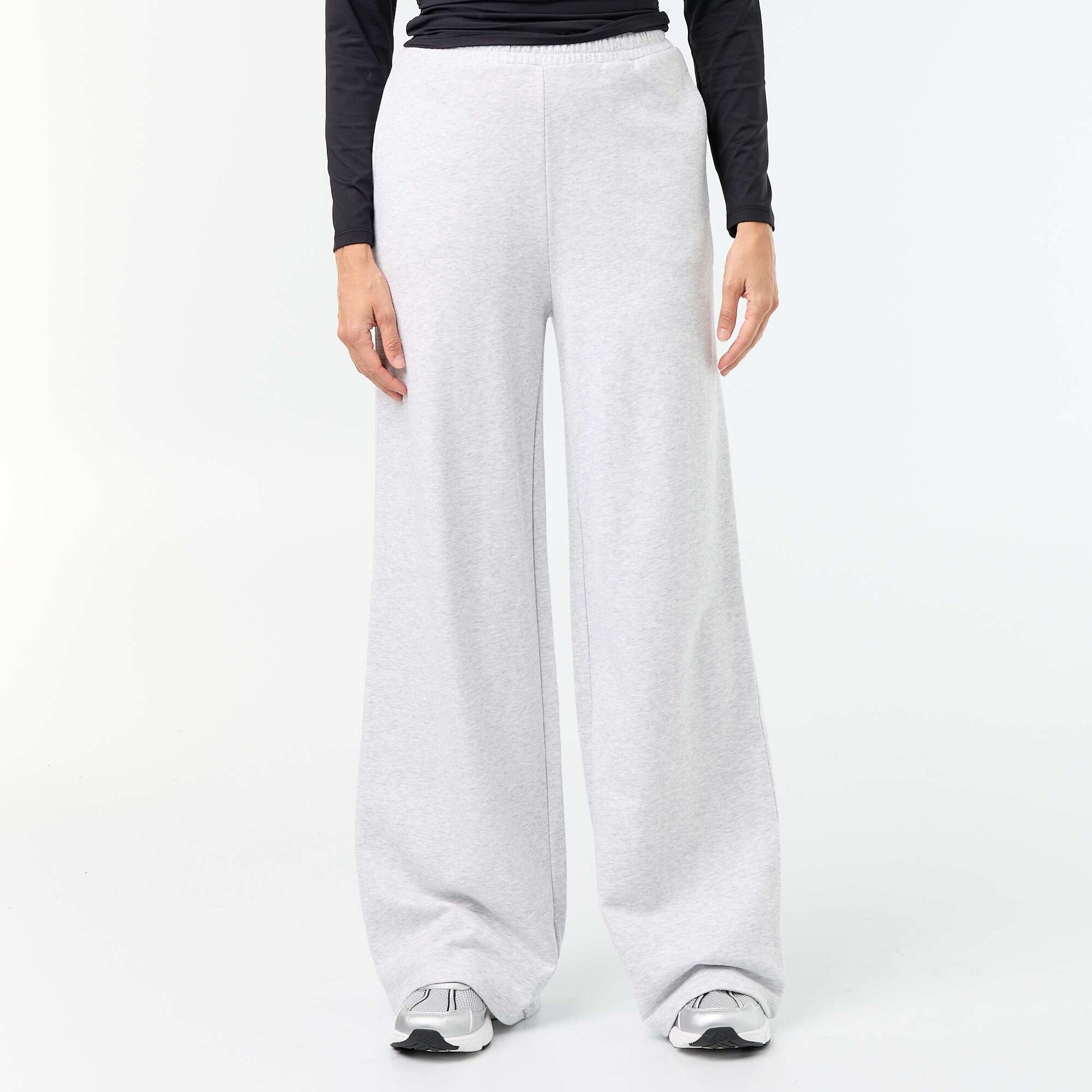 Wide Heavy Knit Jogging Trousers GREY