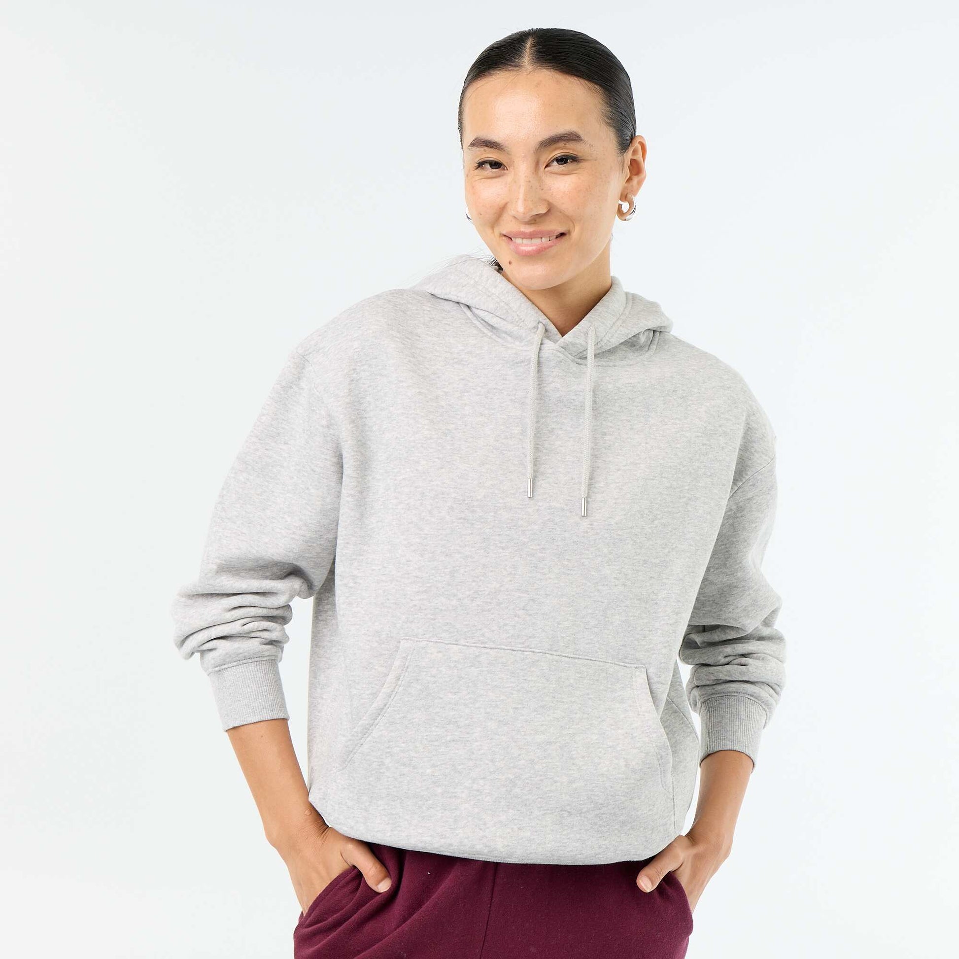 Plain hoodie with kangaroo pocket GREY