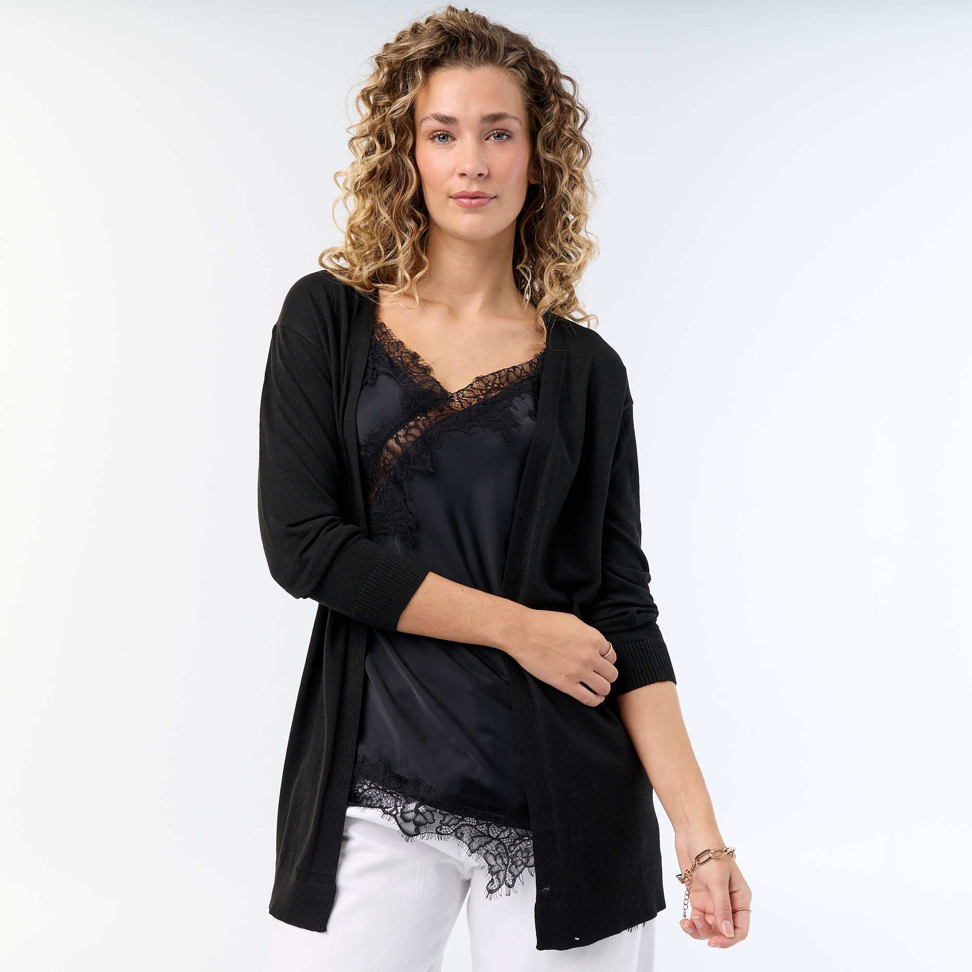 Fine-gauge open knit short cardigan BLACK