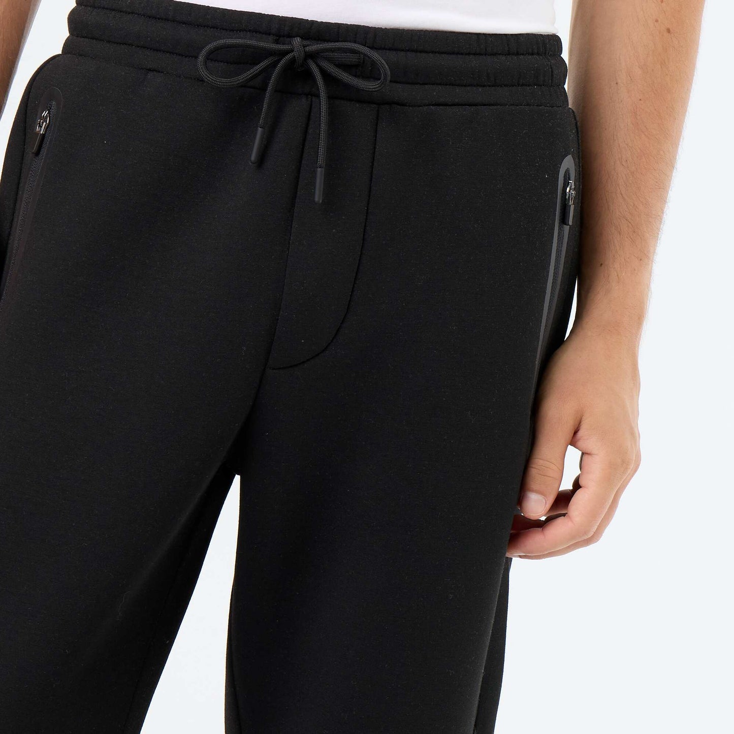 Jogger pants with zipped pockets BLACK