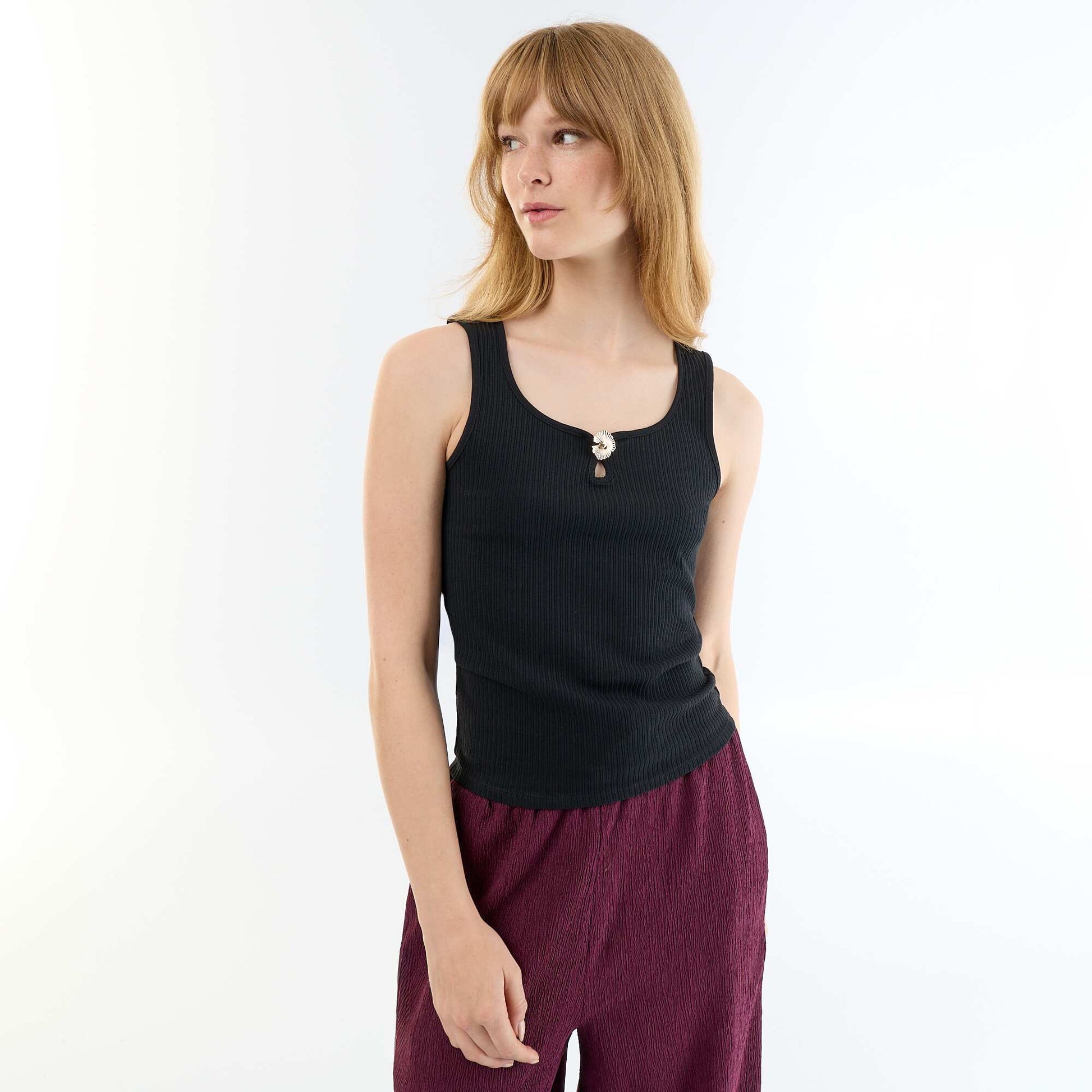 Sleeveless Tank Top BLACK