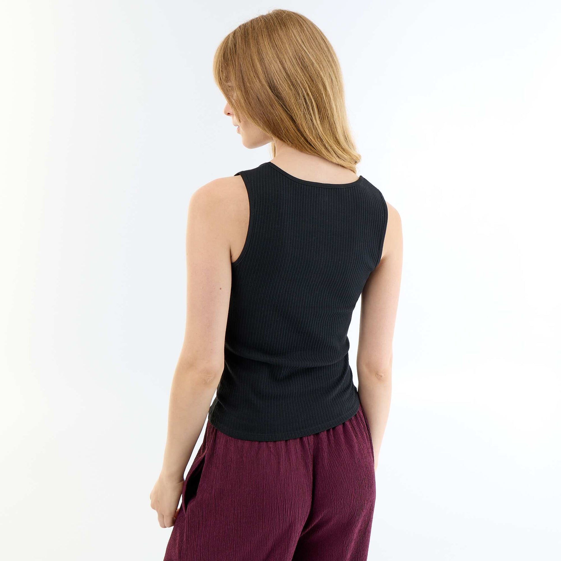Sleeveless Tank Top BLACK