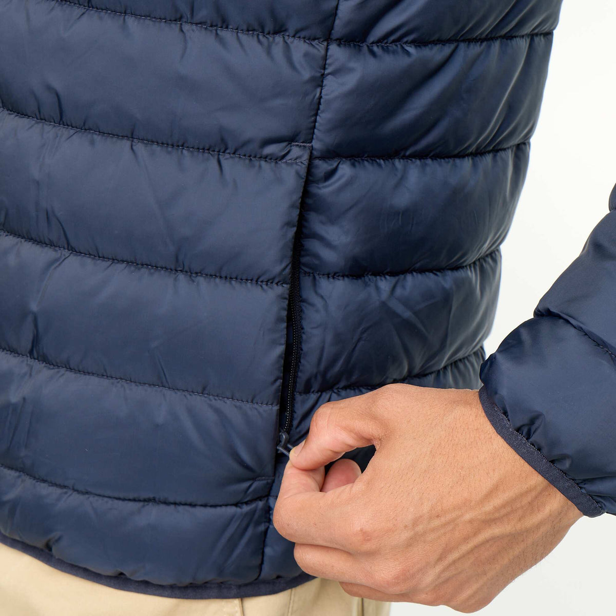 Lightweight puffer jacket with zip opening BLUE