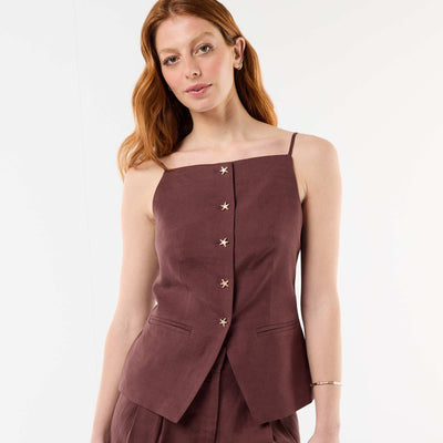 Linen Top with a Vest-Like Feel BROWN