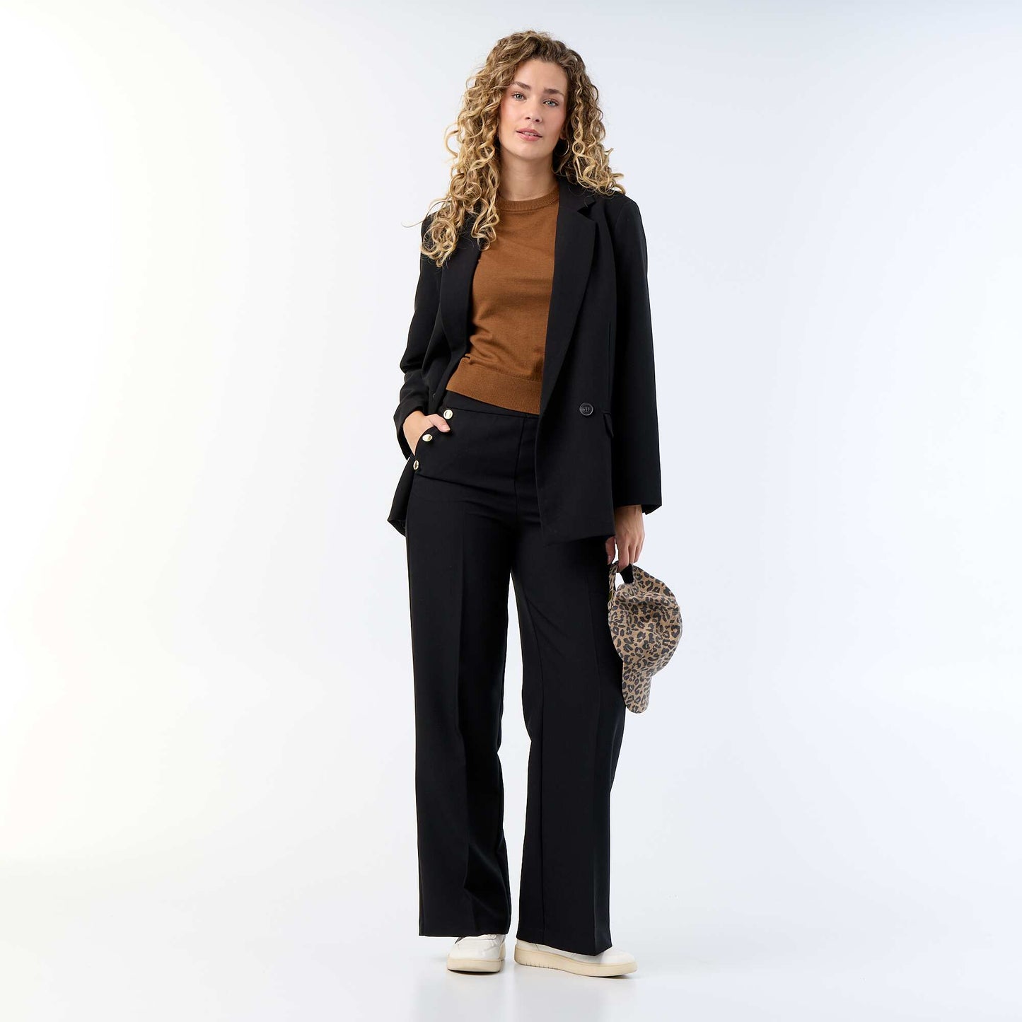 Wide-leg trousers with fancy gold buttons on the pockets BLACK