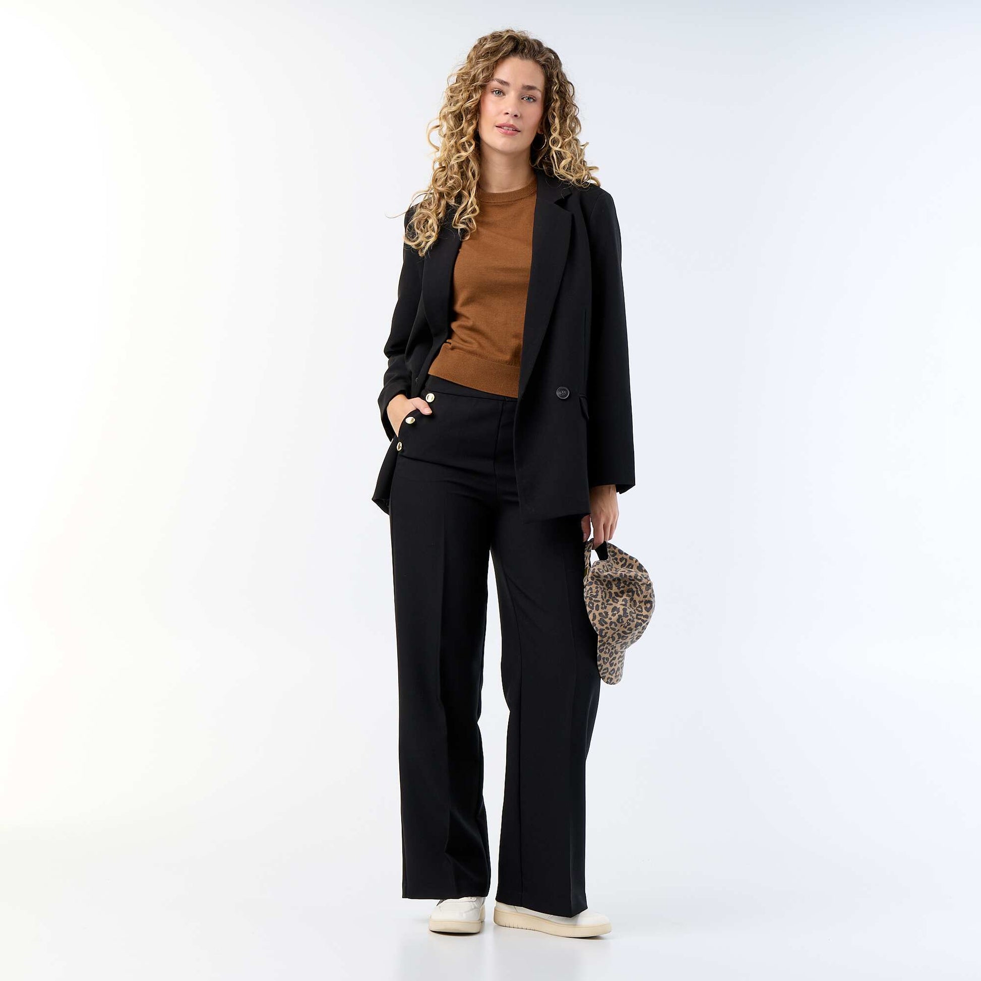 Wide-leg trousers with fancy gold buttons on the pockets BLACK