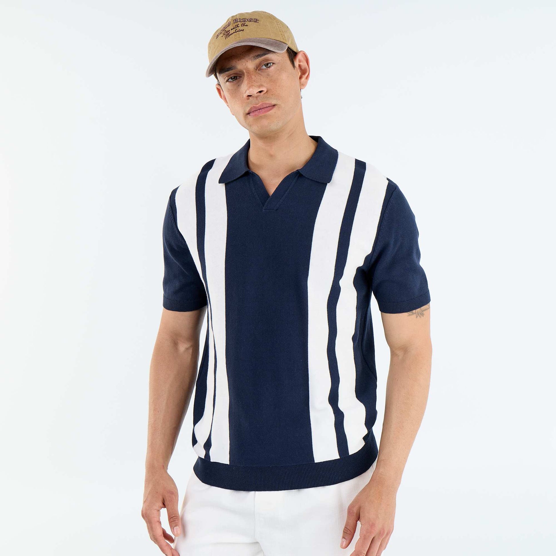 Short-Sleeved Buttonless Collar Polo Shirt BLUE