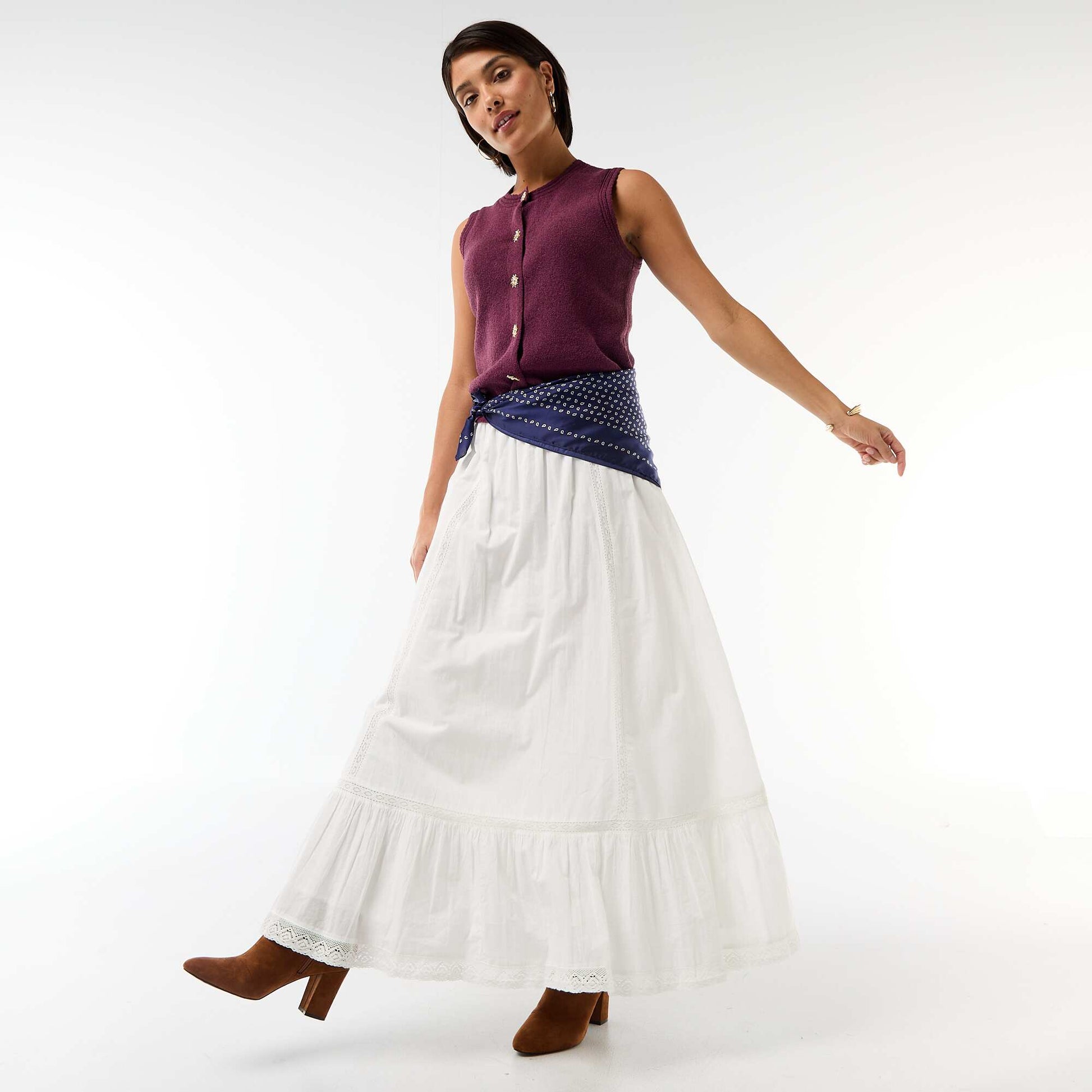 Long flared skirt with macramé WHITE