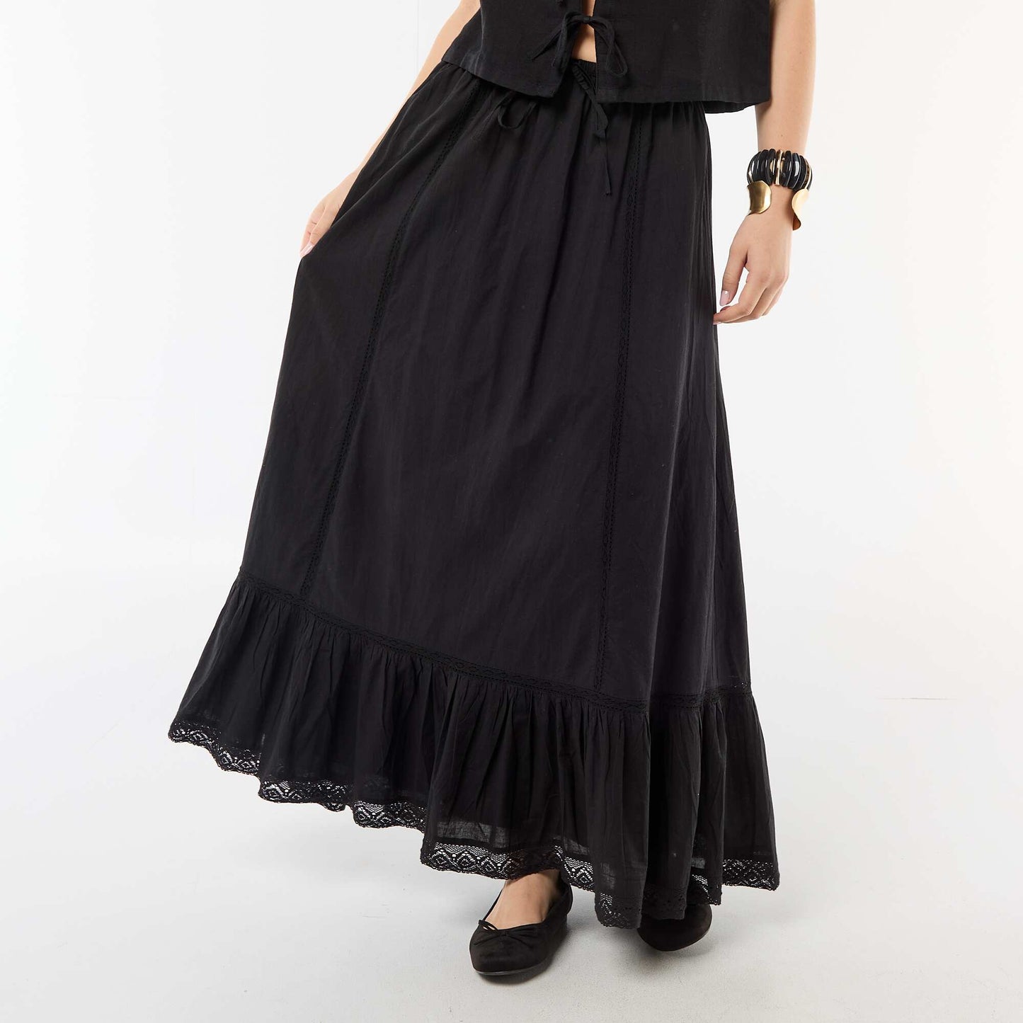 Long flared skirt with macramé BLACK