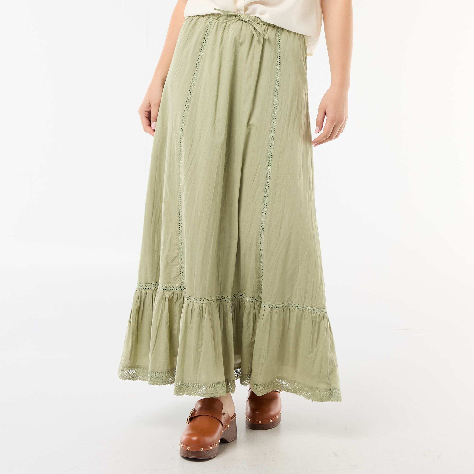 Long flared skirt with macramé GREEN