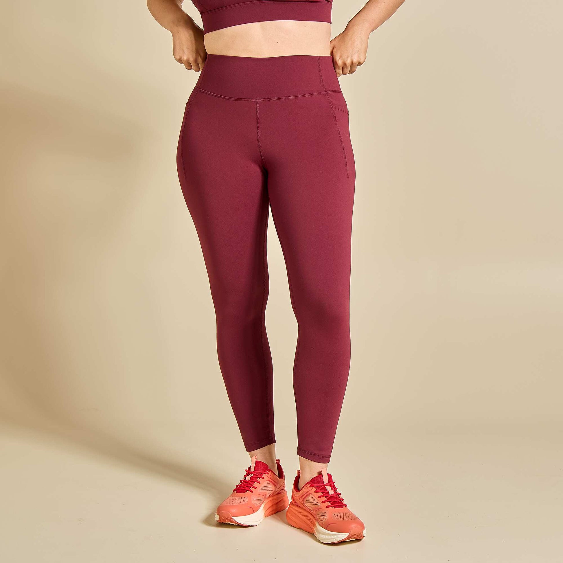 Sports leggings with pockets RED