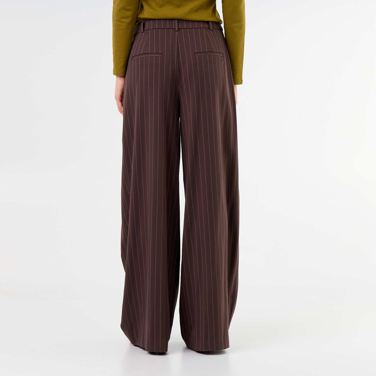 Pleated High-Waisted Wide-Leg Trousers BROWN