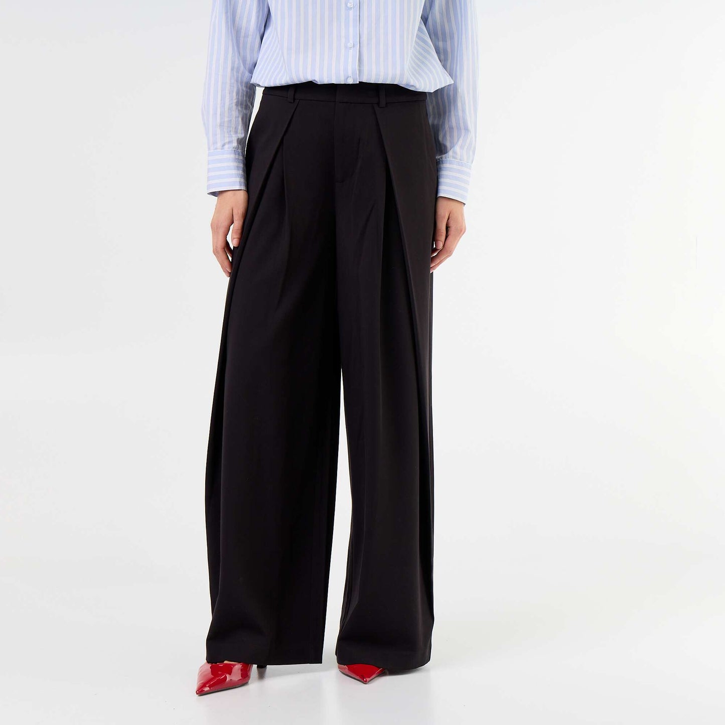 Pleated High-Waisted Wide-Leg Trousers BLACK