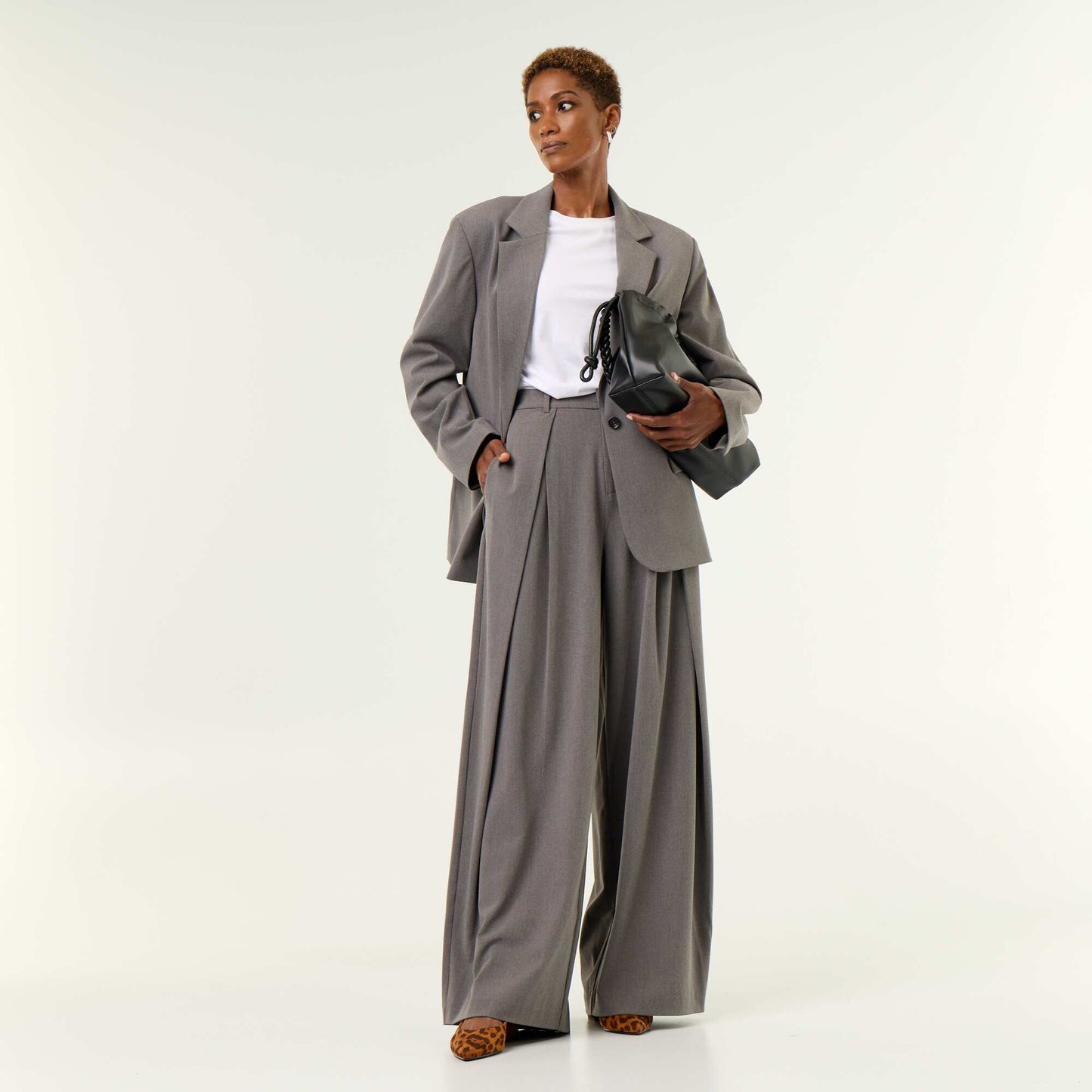 Pleated High-Waisted Wide-Leg Trousers GREY