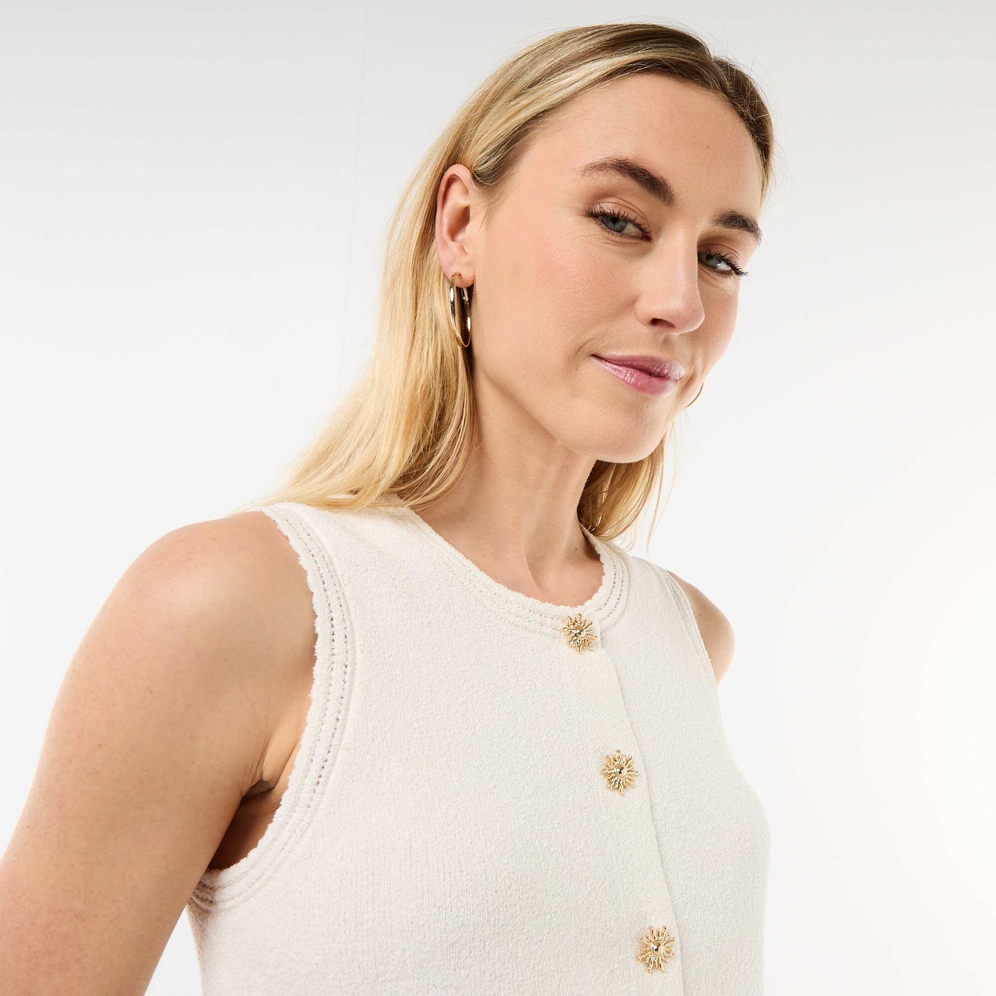 Sleeveless Top with Gold Buttons BEIGE