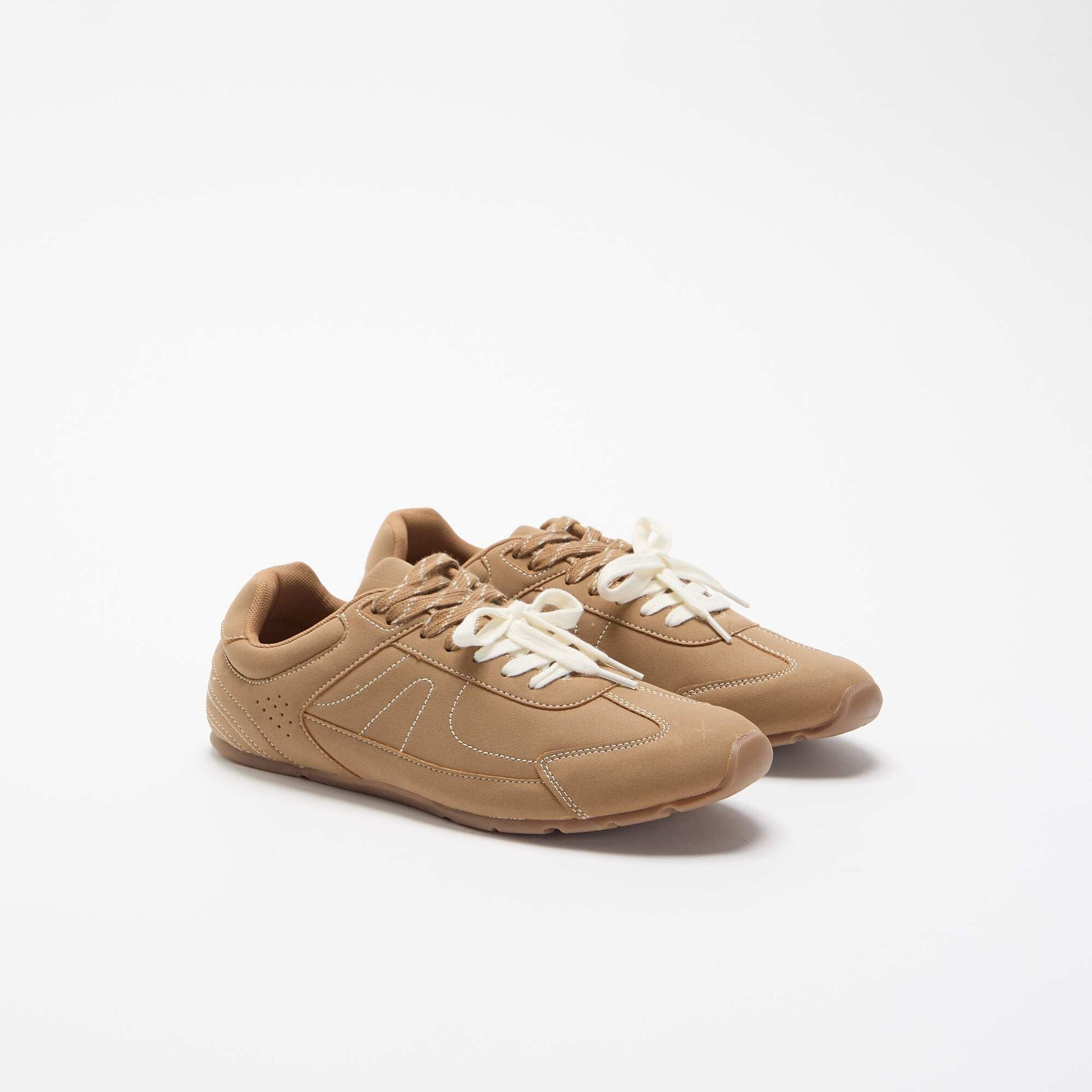 Low-top sneakers with two-tone laces DARK BROWN