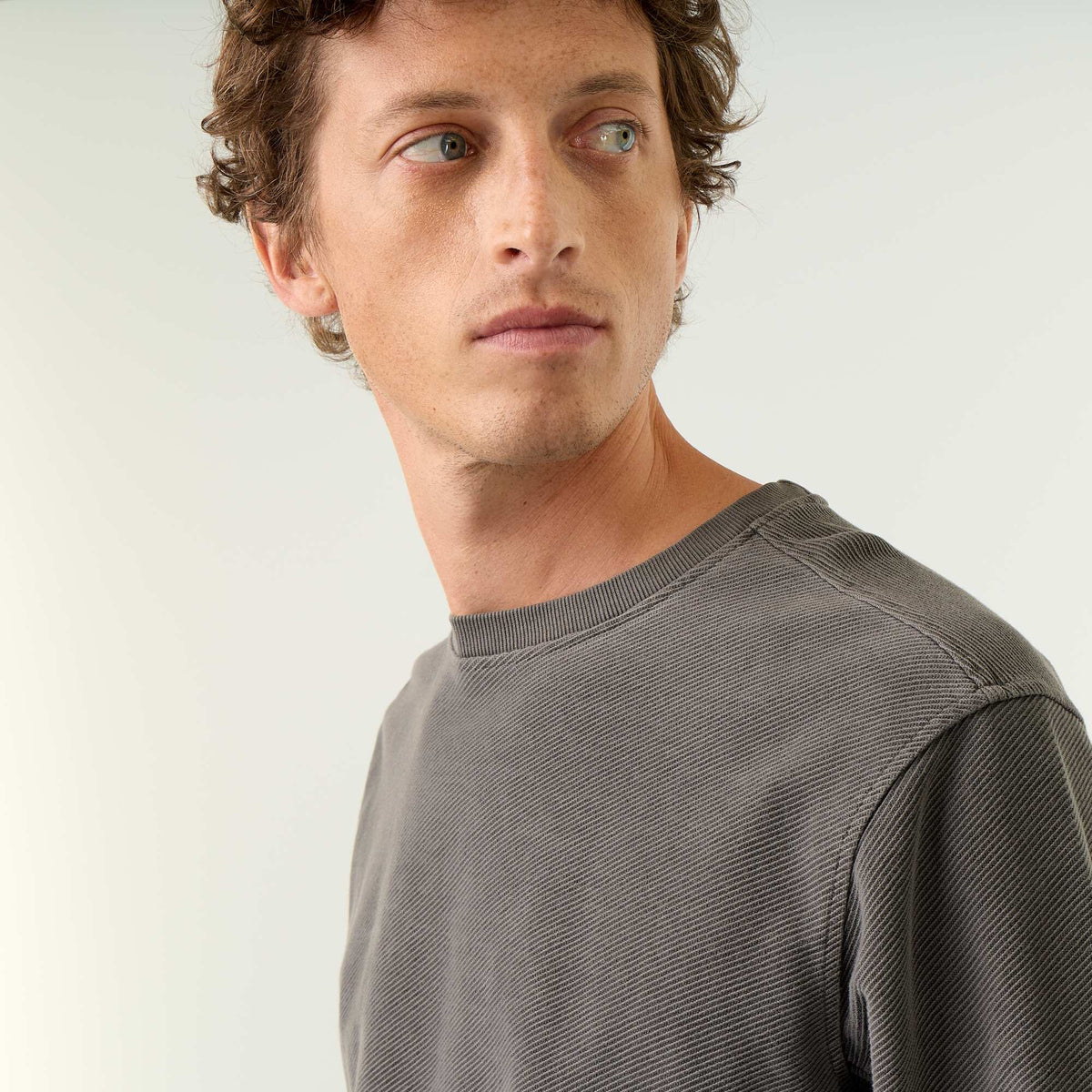 Ribbed Fine-Gauge Knit Sweater GREY