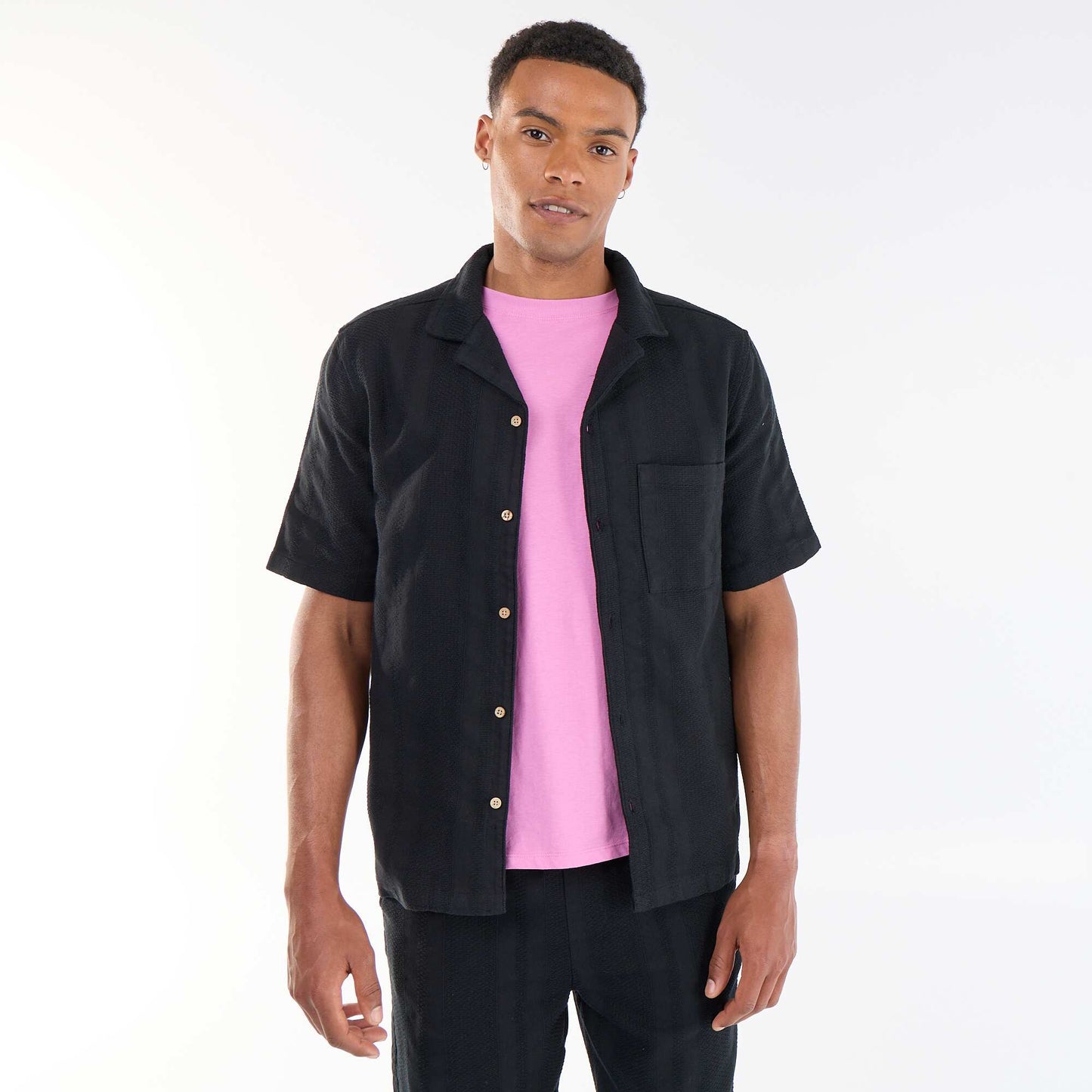 Short-sleeved shirt in novelty fabric BLACK