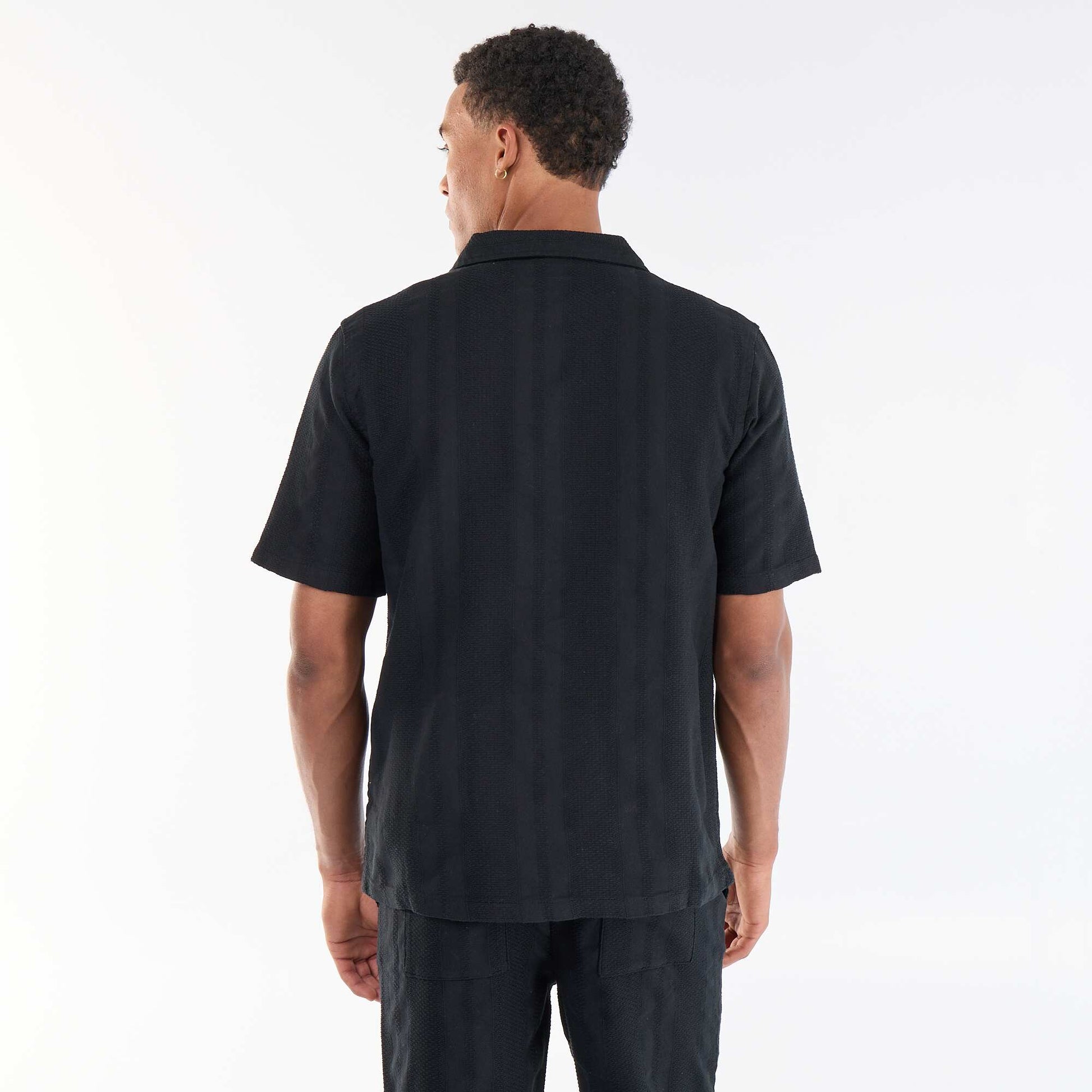 Short-sleeved shirt in novelty fabric BLACK