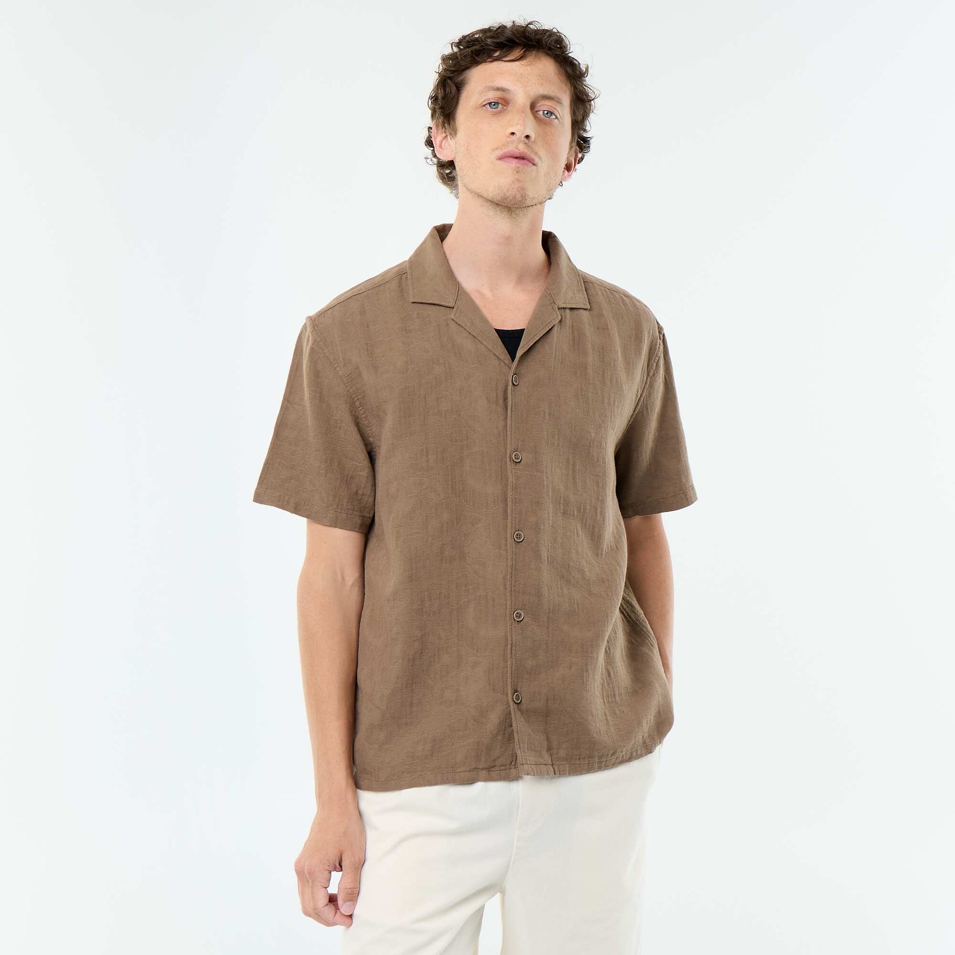 Textured Knit Short-Sleeved Shirt BROWN