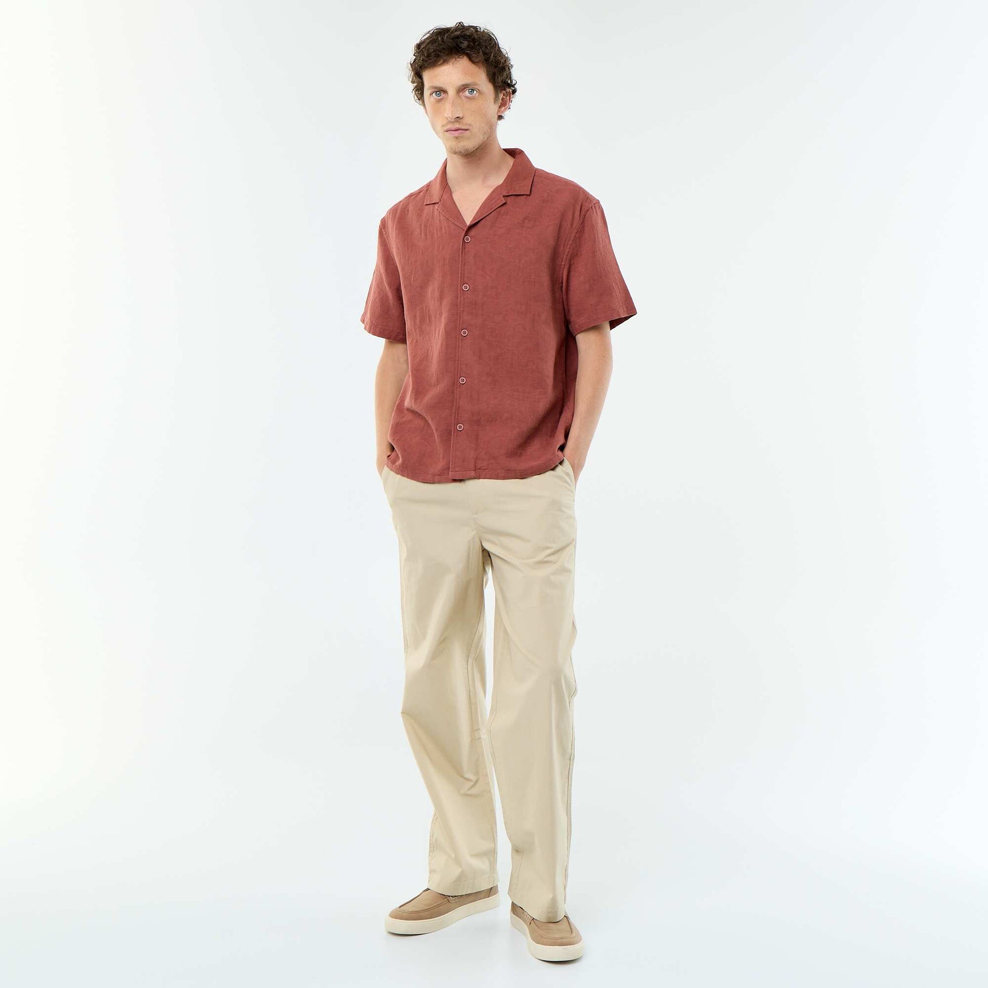 Textured Knit Short-Sleeved Shirt BROWN