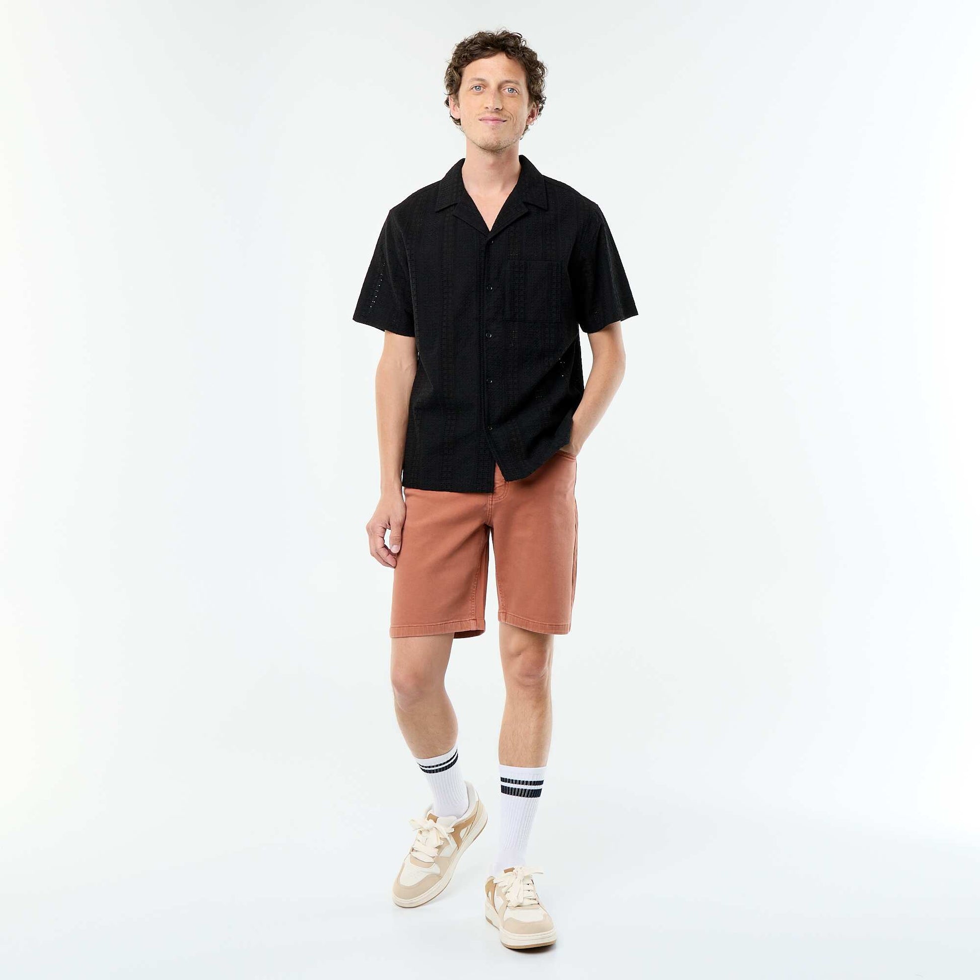 Short-sleeved eyelet embroidery shirt BLACK