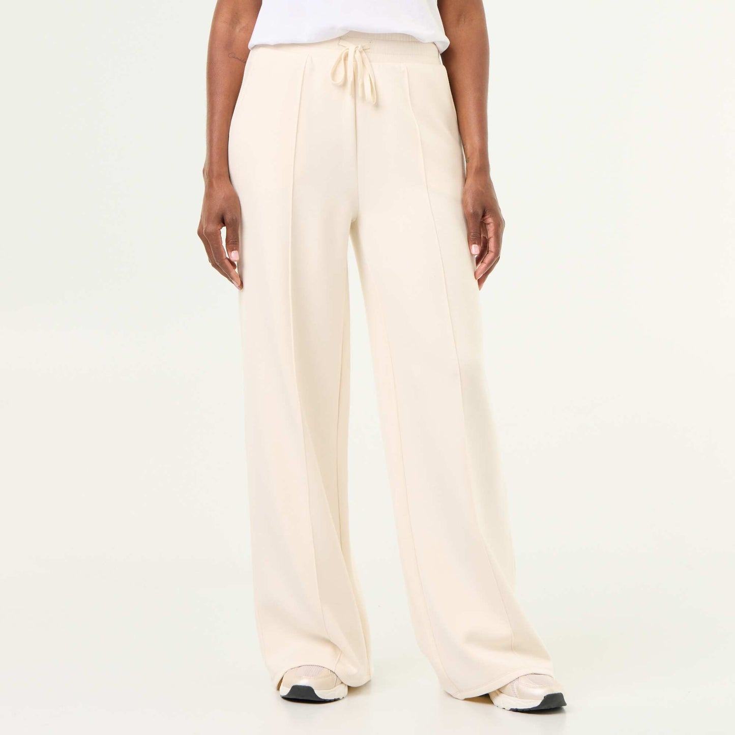 Soft-touch wide-leg trousers BEIGE