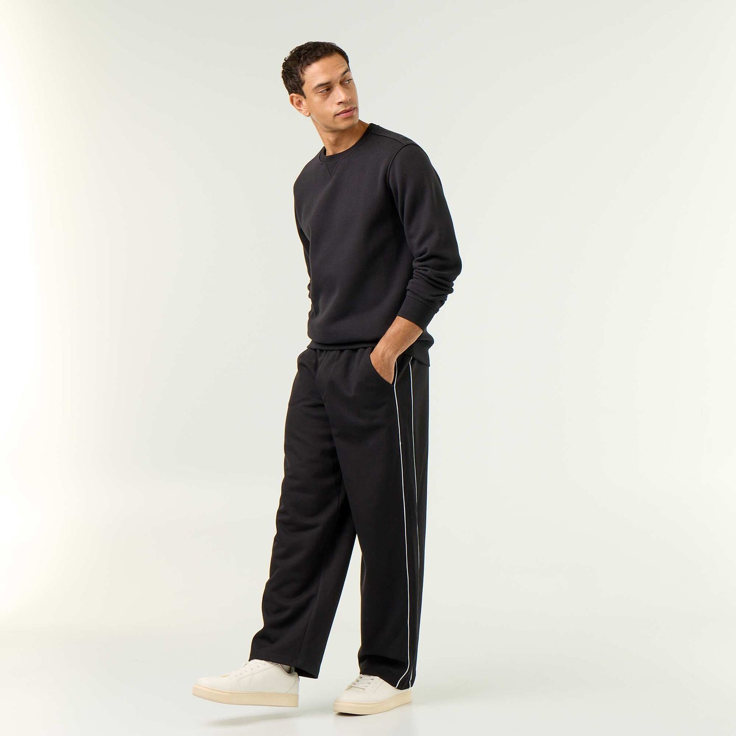 Piped Jogging Pants BLACK