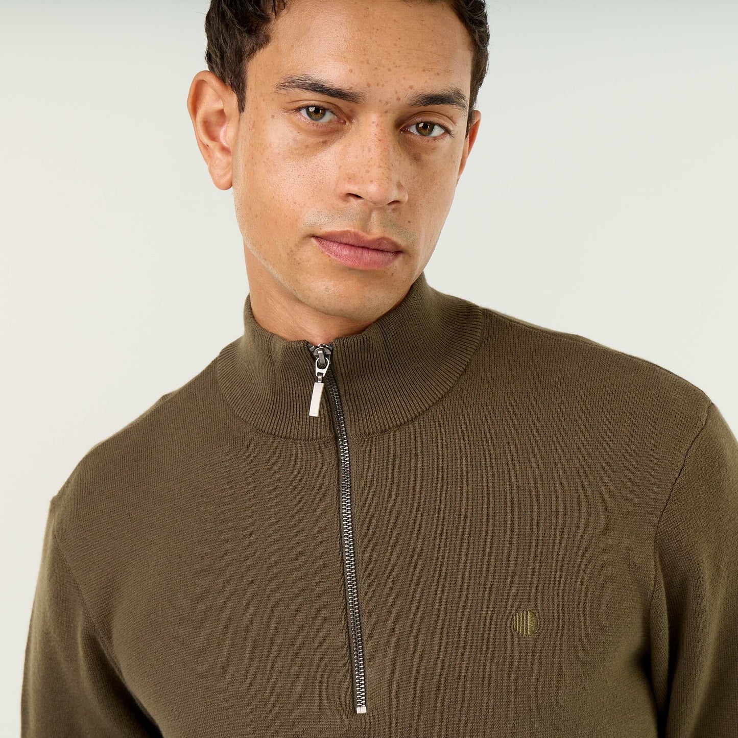 Zipped High-Neck Sweater KHAKI