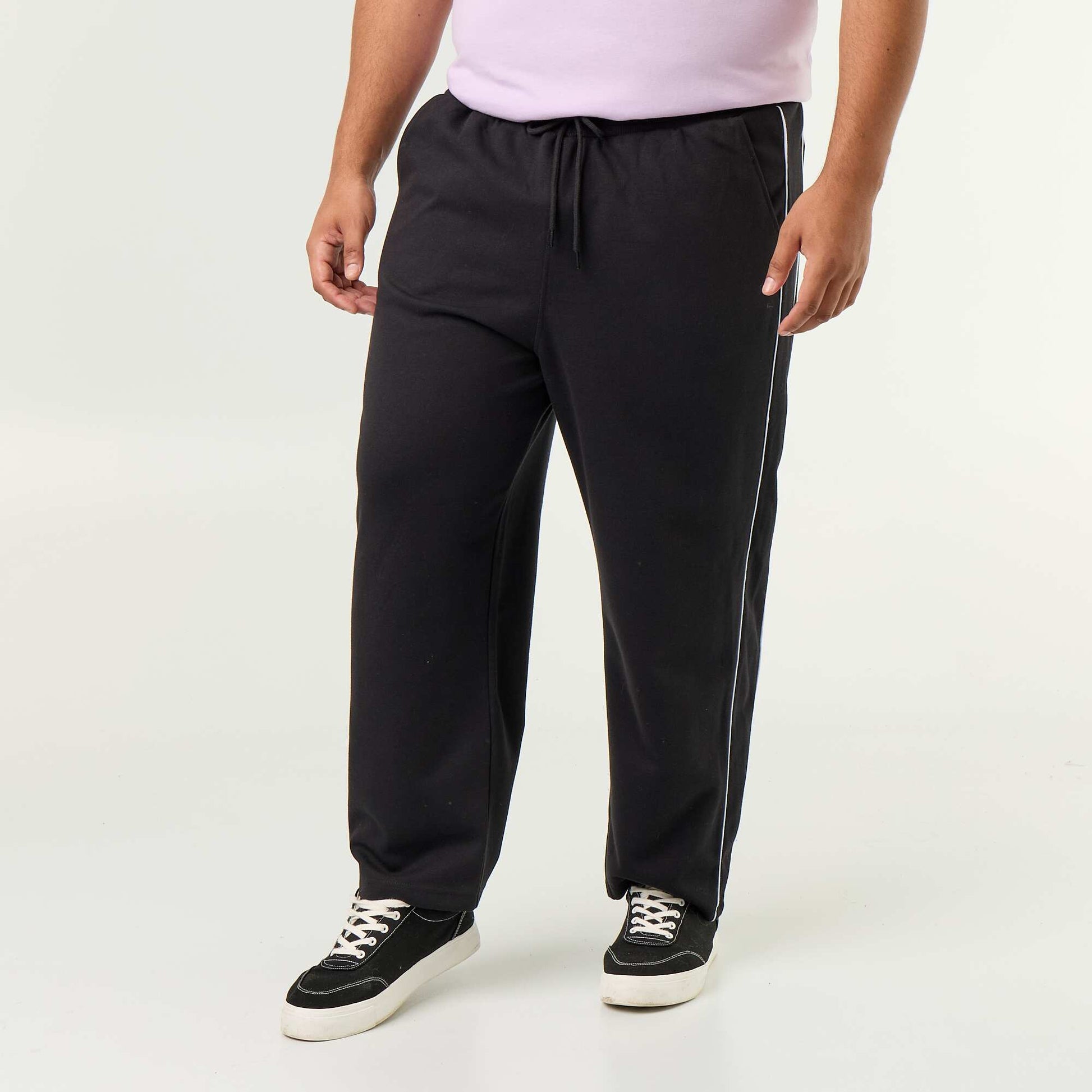 Jogging bottoms with contrasting stripes BLACK