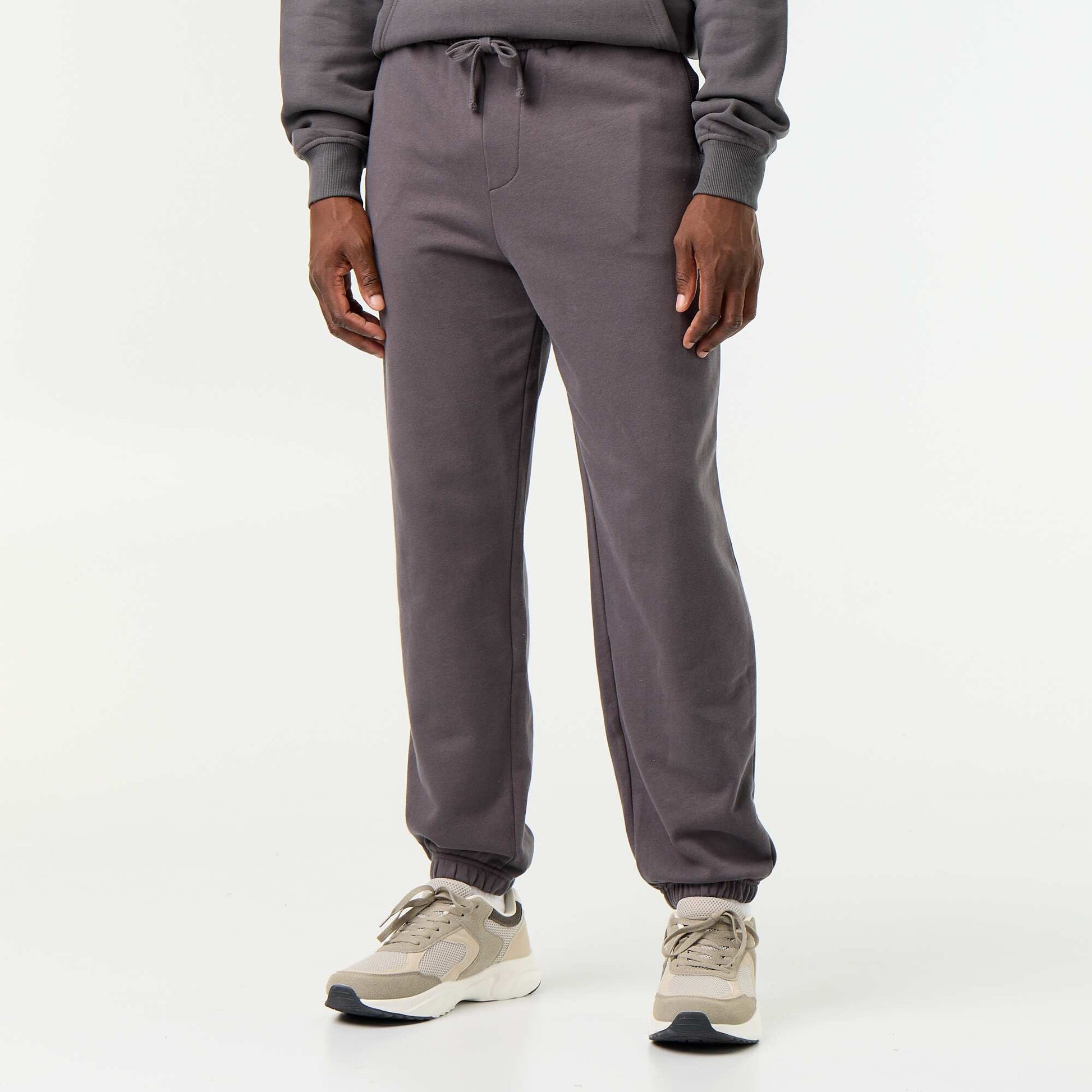 Lightweight plain jogging bottoms GREY