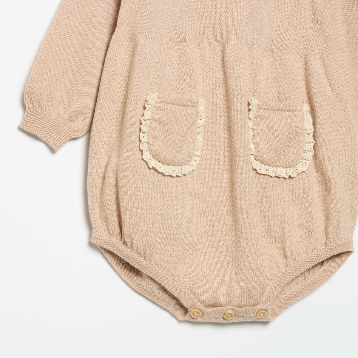 Knitted romper with fancy collar and pockets BEIGE