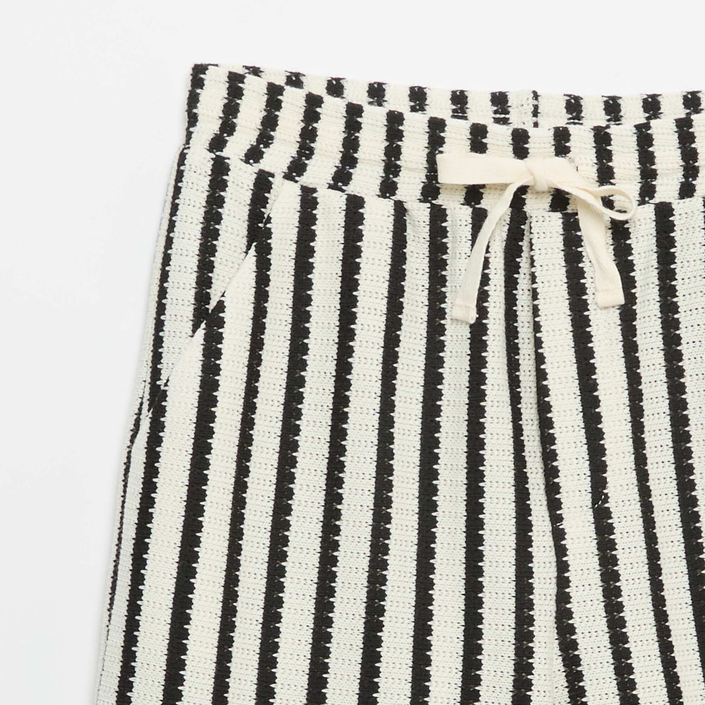 Striped Crochet Shorts WHITE