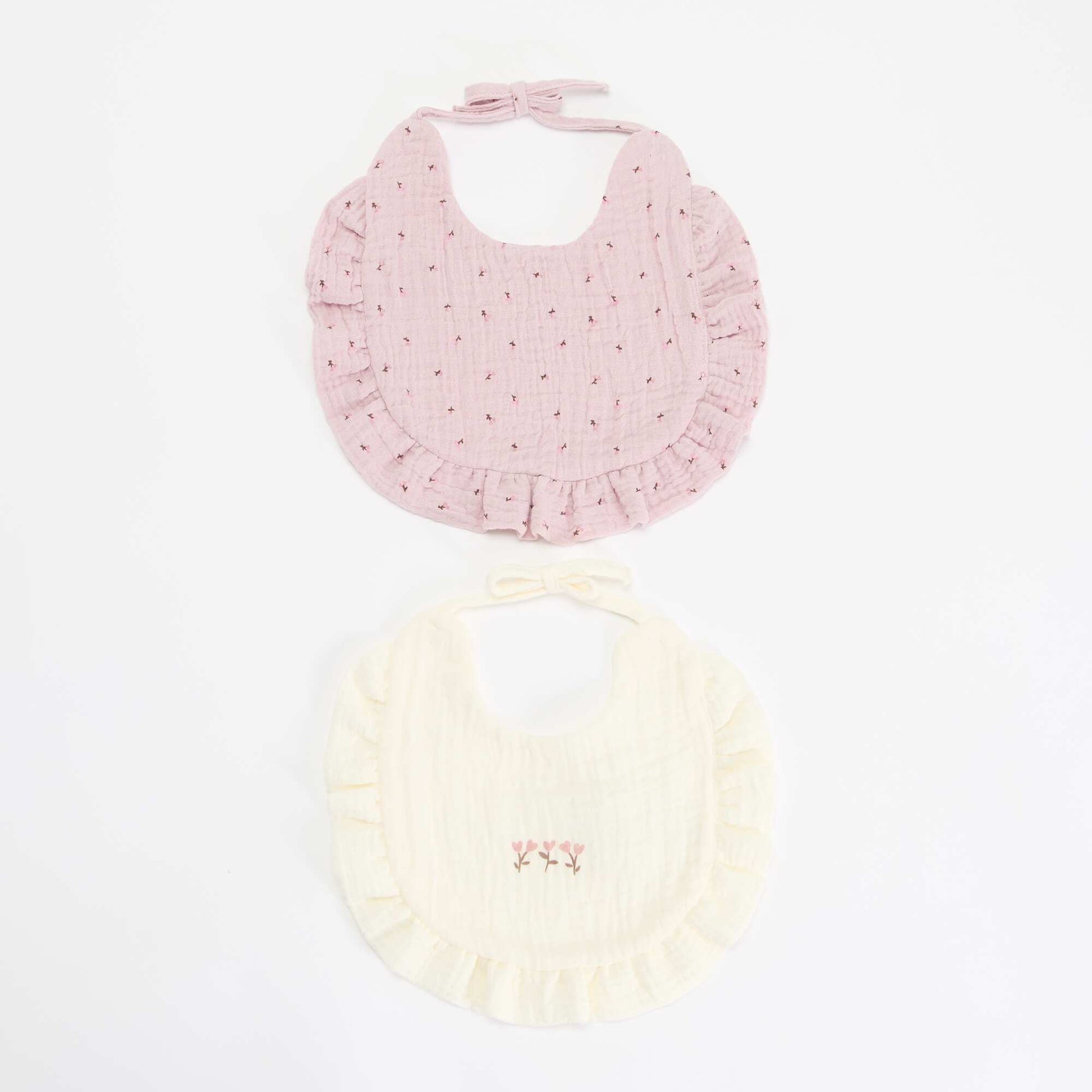 Set of 2 ruffled bibs PINK