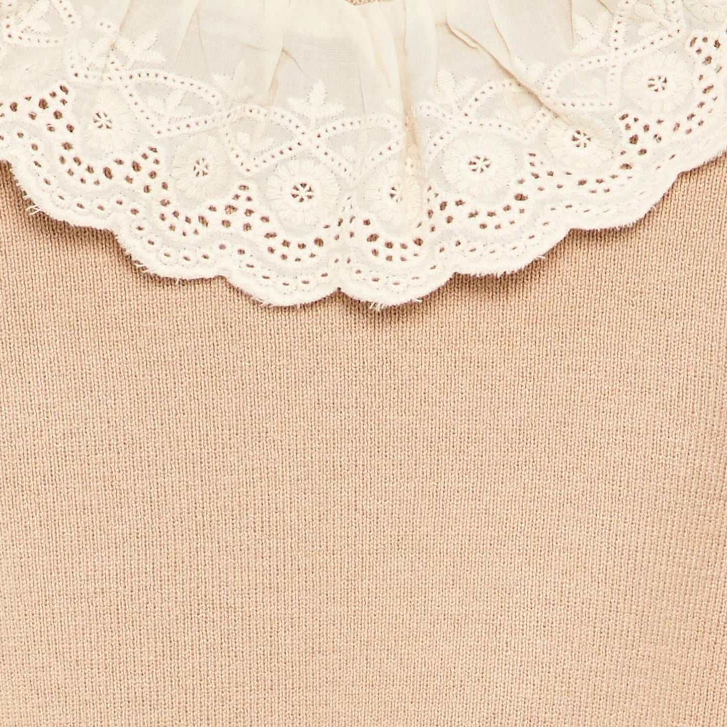 Sweater with charming Broderie Anglaise collar BEIGE