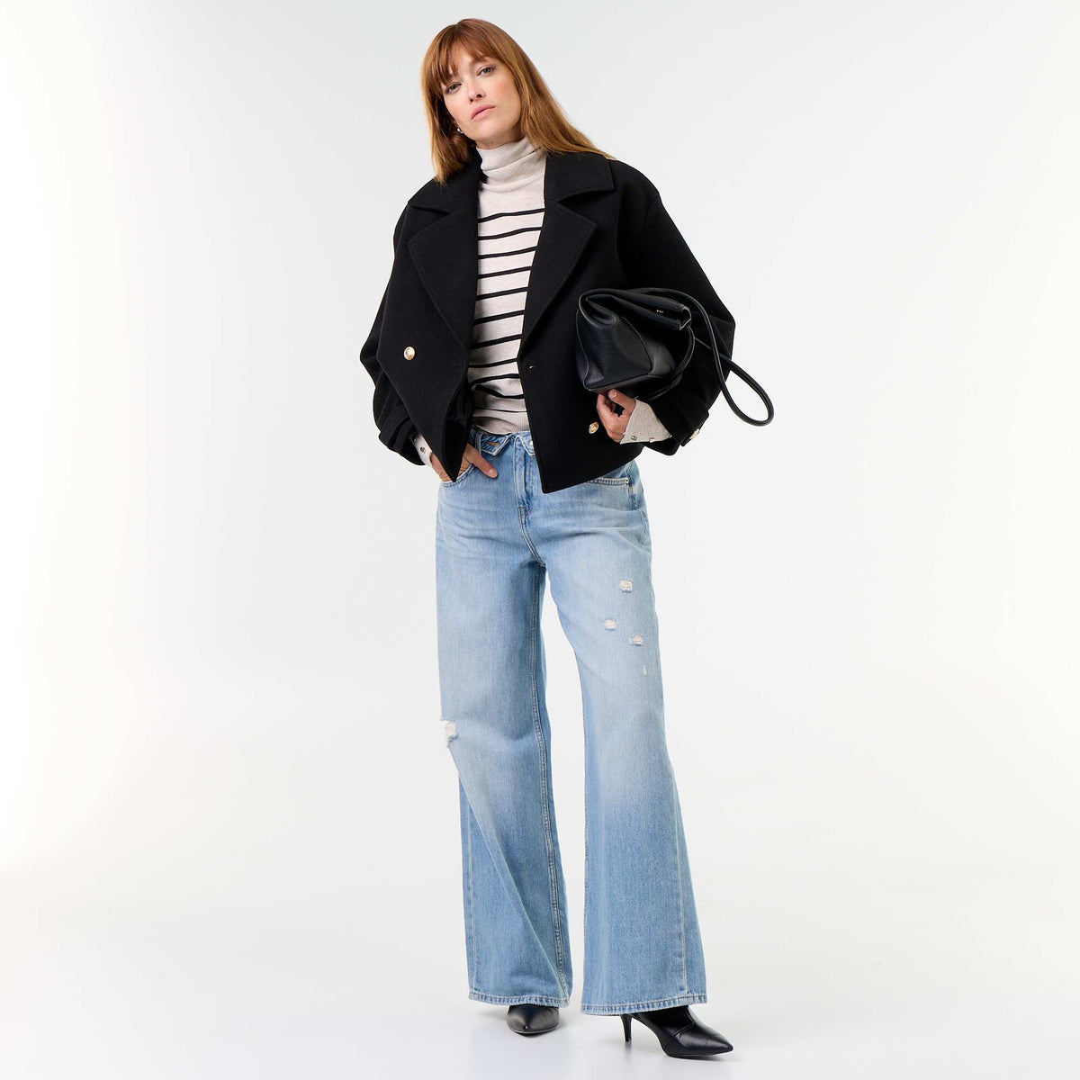 Fine Gauge Turtleneck Sweater BEIGE