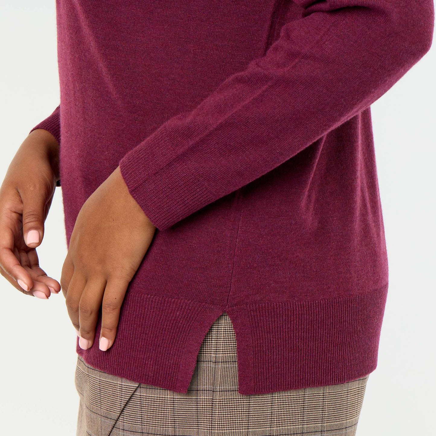Fine knit V-neck jumper PINK