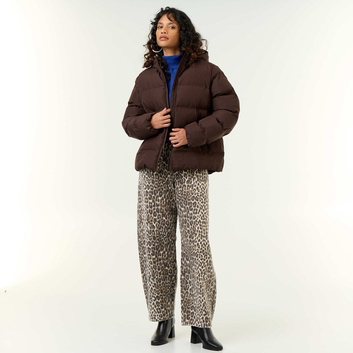 Hooded quilted puffer jacket BROWN