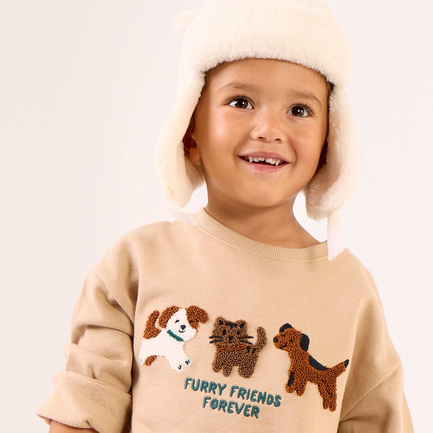 Long-sleeved fleece sweatshirt with playful design BEIGE