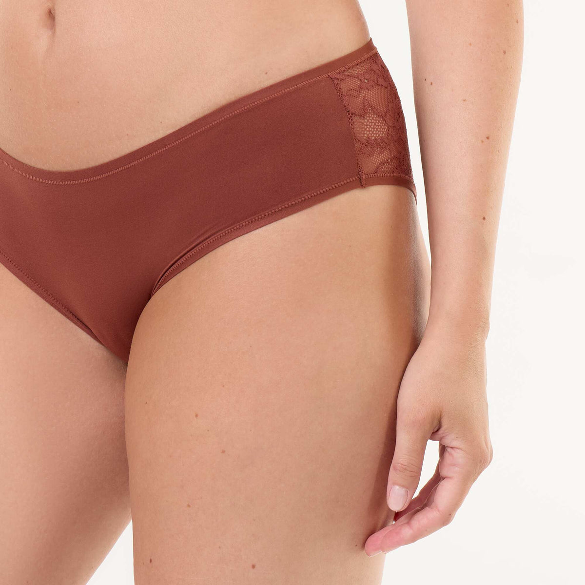 Two-tone lace shorty BROWN