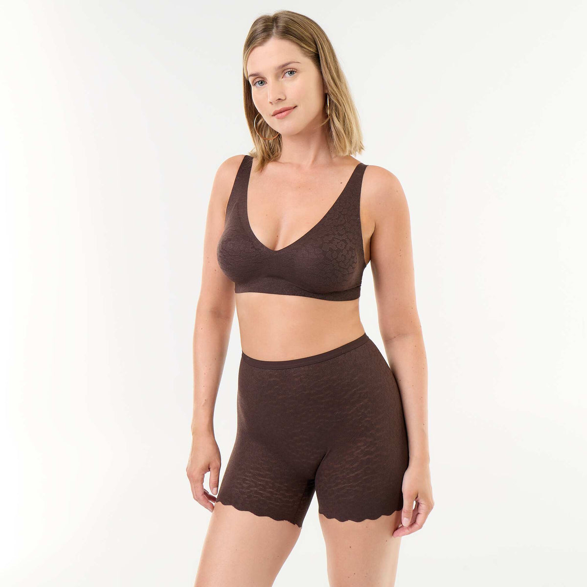 Solid Lace Shorty BROWN