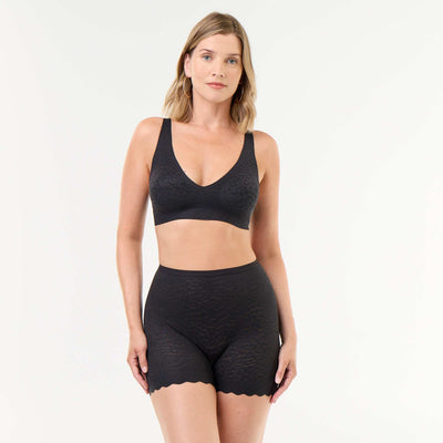 Solid Lace Shorty BLACK