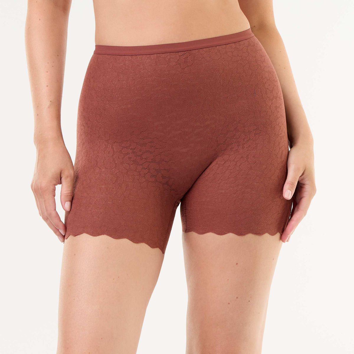 Solid Lace Shorty BROWN