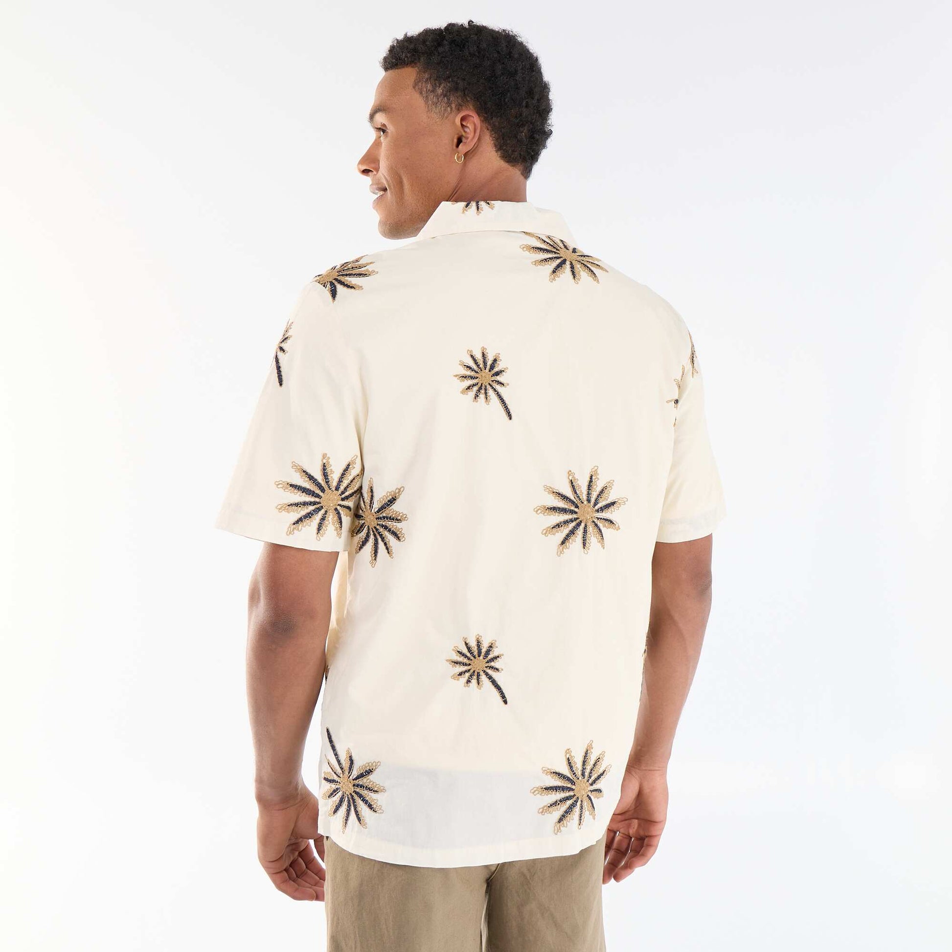 Short-sleeved shirt with embroidered pattern BEIGE