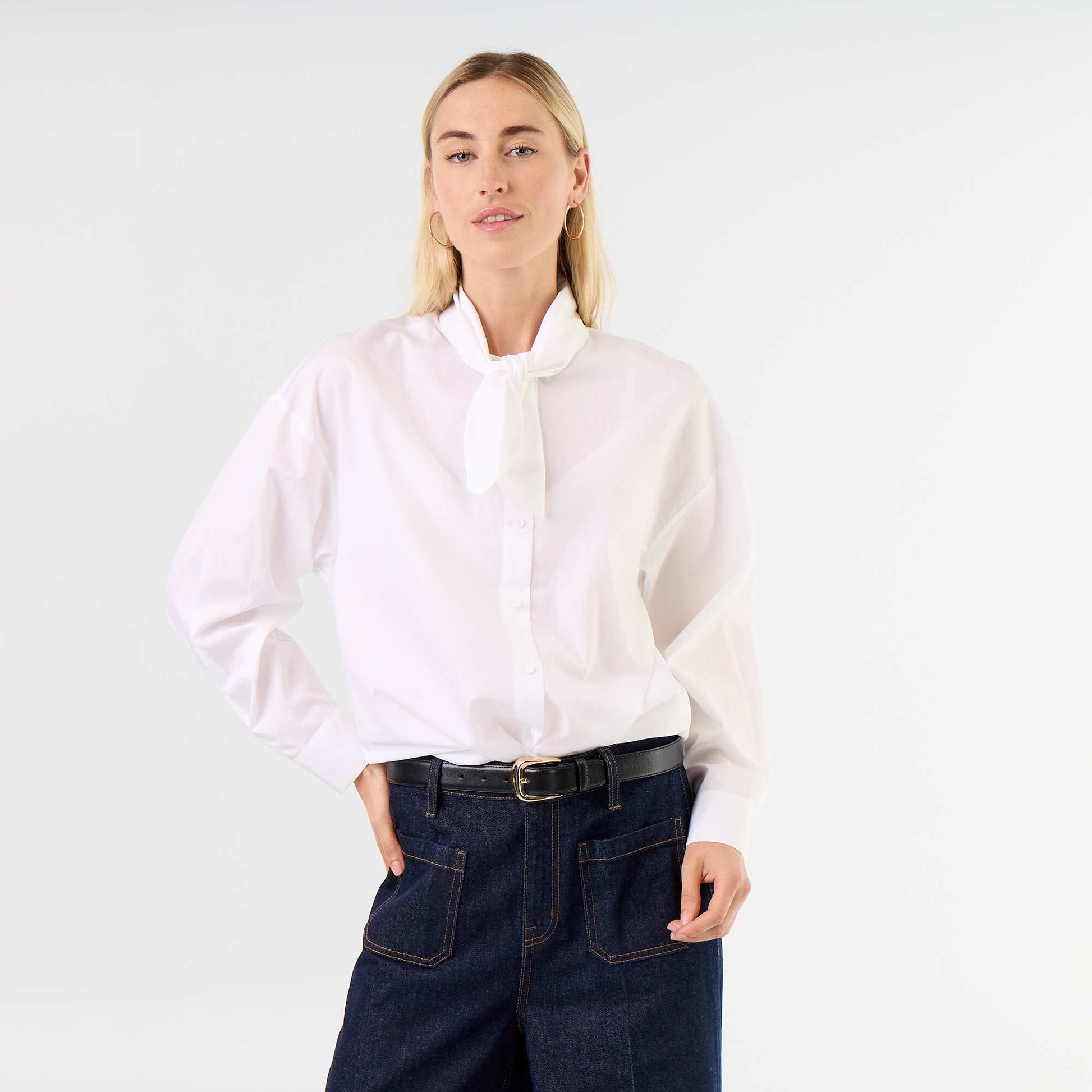 Loose long-sleeved shirt with pussy-bow collar WHITE