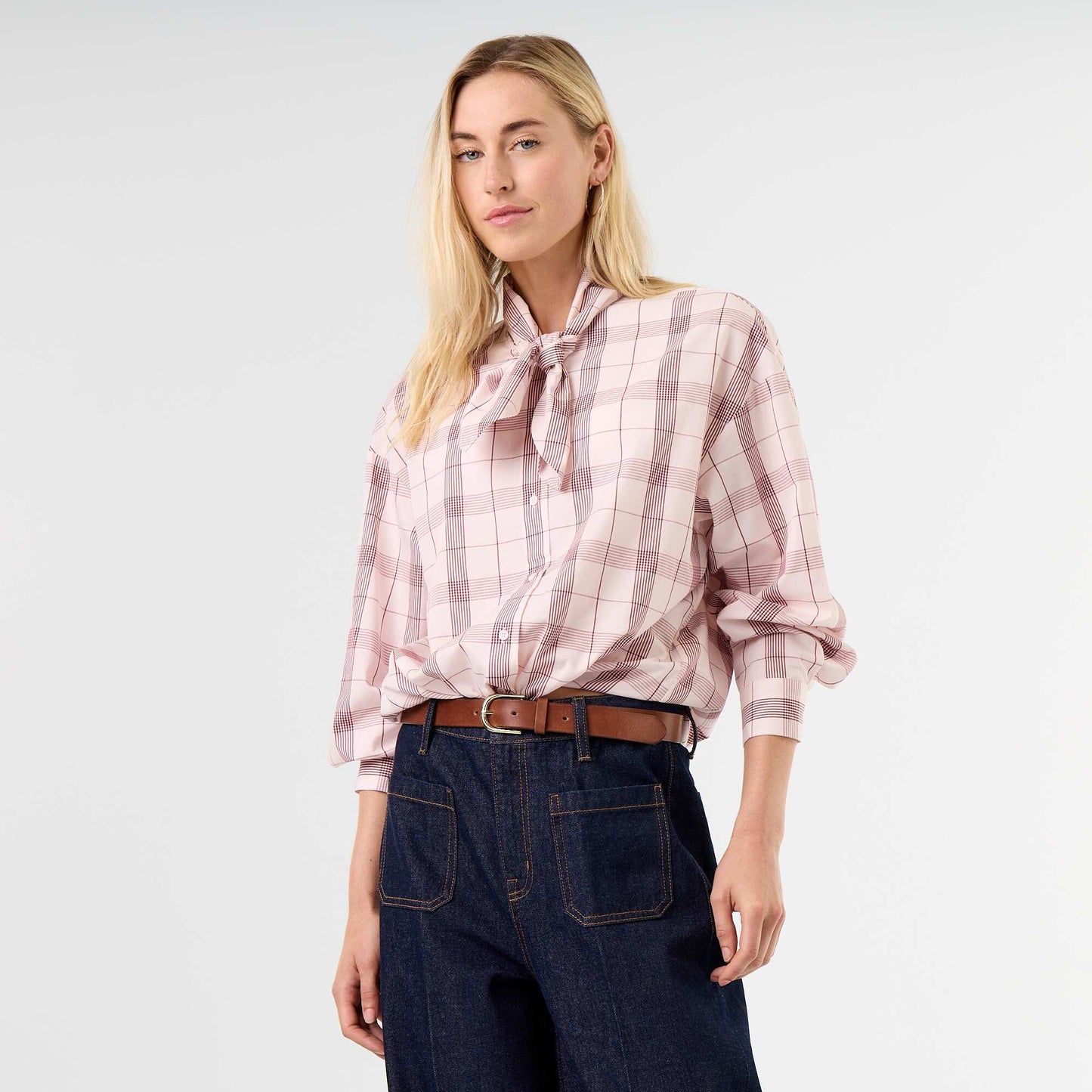Loose Long-Sleeved Shirt with Pussy-Bow Collar PINK