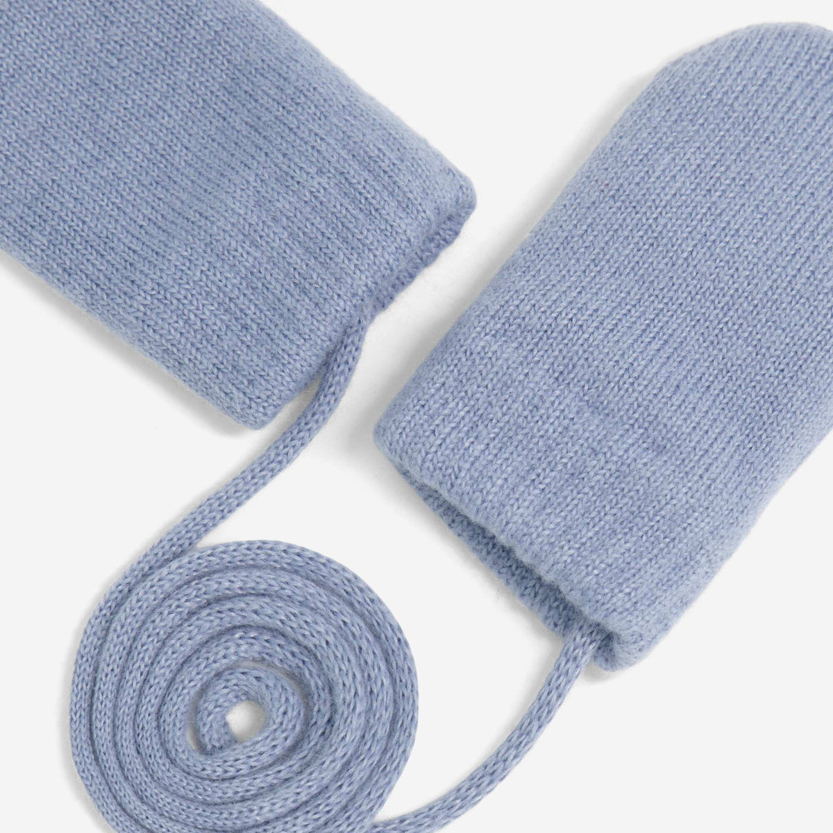 Pair of mittens with a cord BLUE